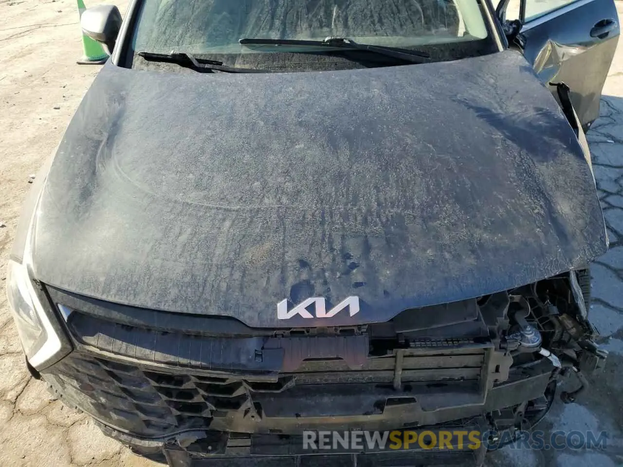 12 Photograph of a damaged car 5XYK33AF9PG061338 KIA SPORTAGE 2023
