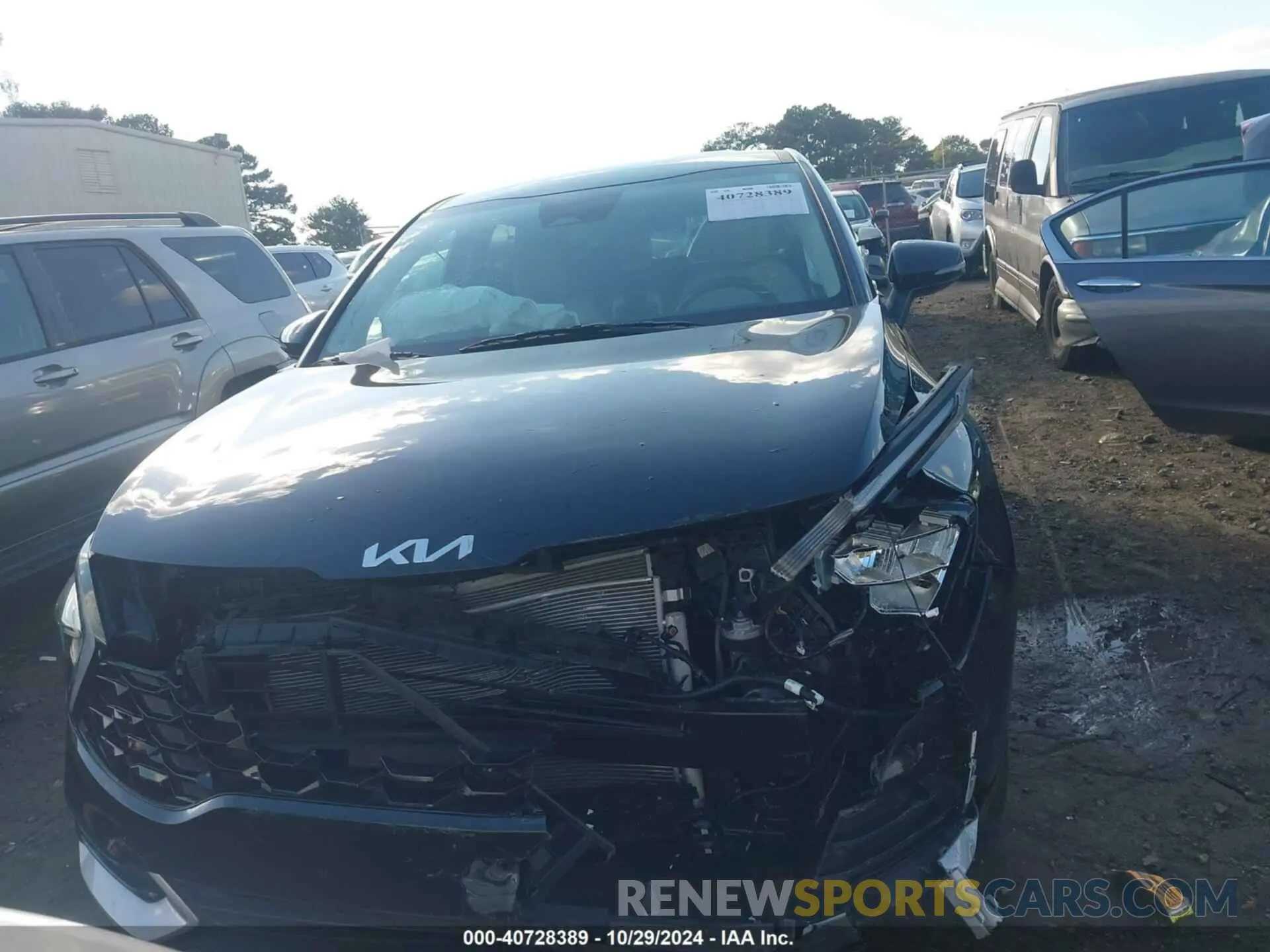 12 Photograph of a damaged car 5XYK33AF9PG076650 KIA SPORTAGE 2023