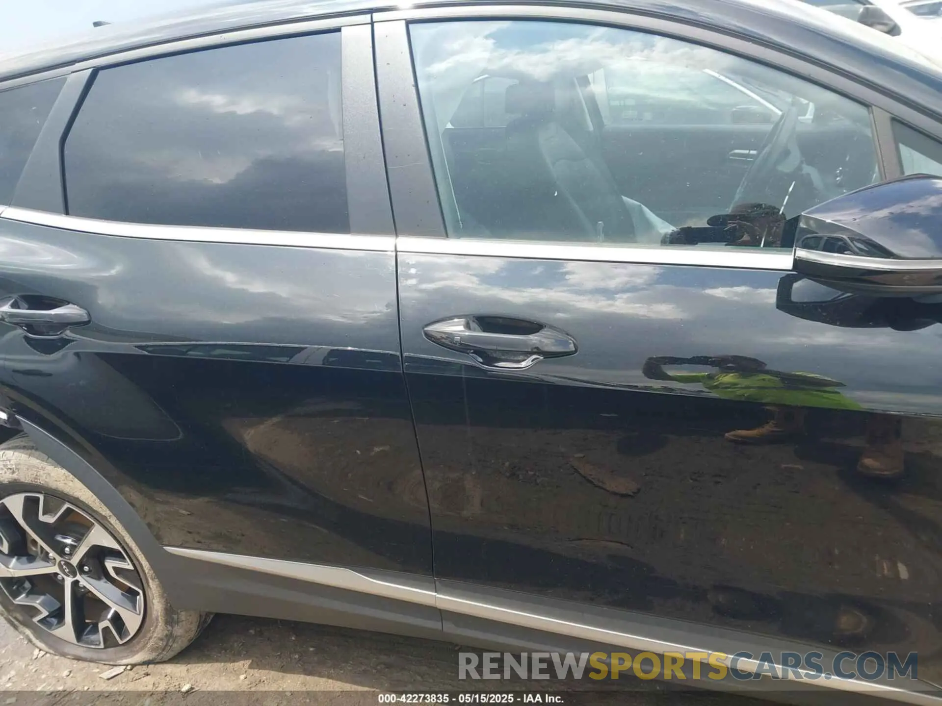 14 Photograph of a damaged car 5XYK33AFXPG034973 KIA SPORTAGE 2023