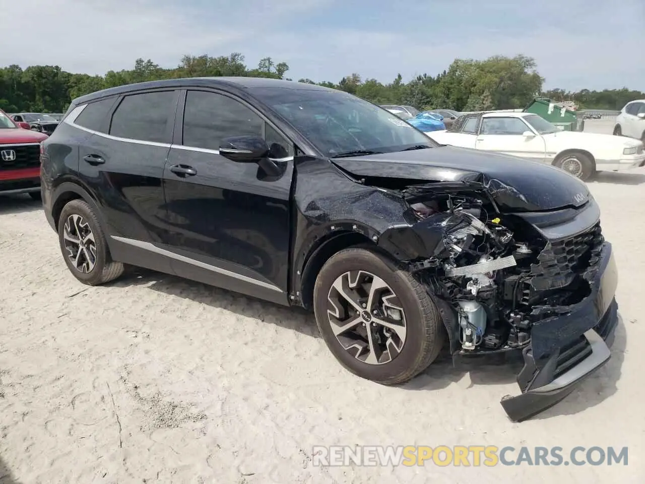 4 Photograph of a damaged car 5XYK33AFXPG045326 KIA SPORTAGE 2023