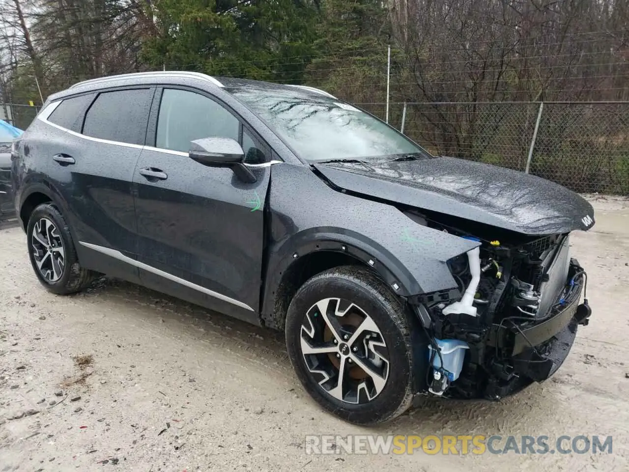 4 Photograph of a damaged car 5XYK3CAF4PG134597 KIA SPORTAGE 2023