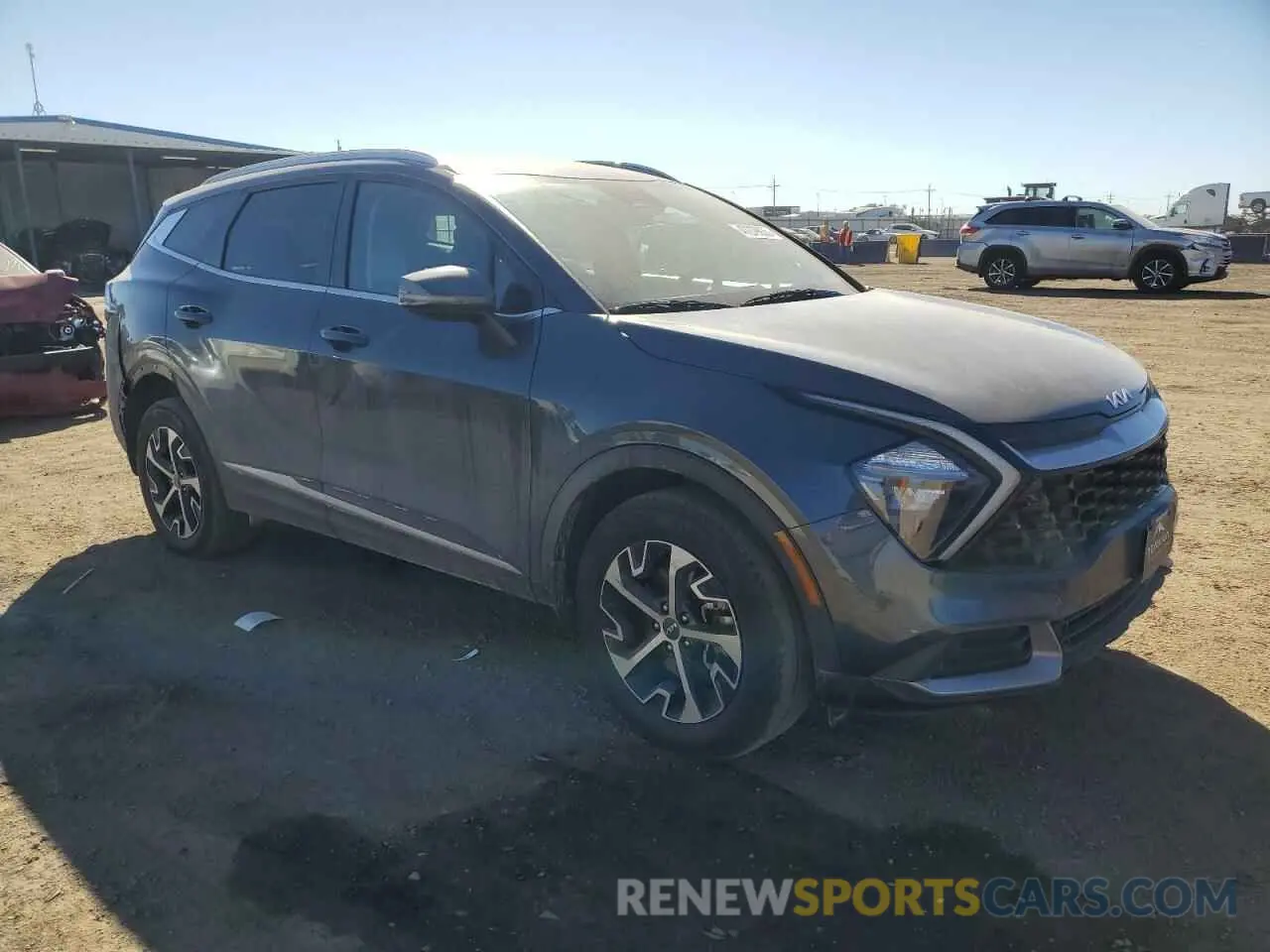 4 Photograph of a damaged car 5XYK3CAF5PG122426 KIA SPORTAGE 2023