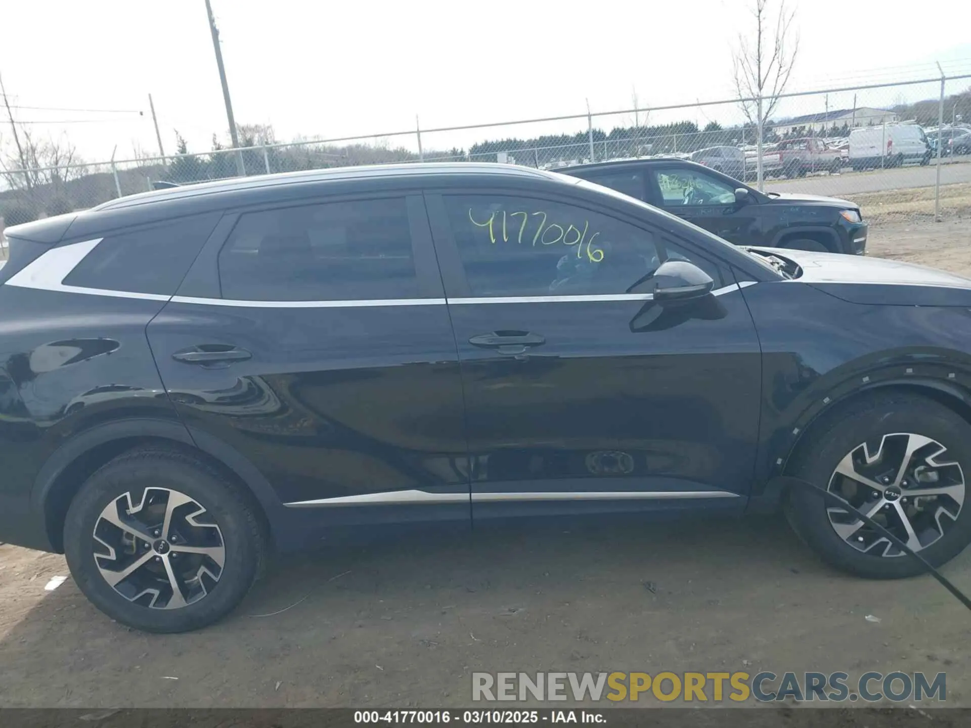 13 Photograph of a damaged car 5XYK3CAF9PG088801 KIA SPORTAGE 2023