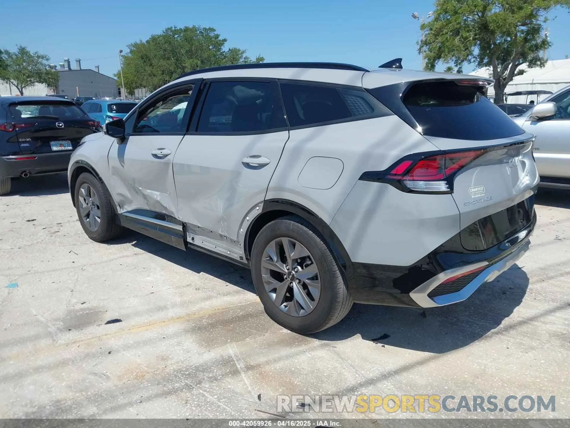 3 Photograph of a damaged car 5XYK43AF5PG046154 KIA SPORTAGE 2023