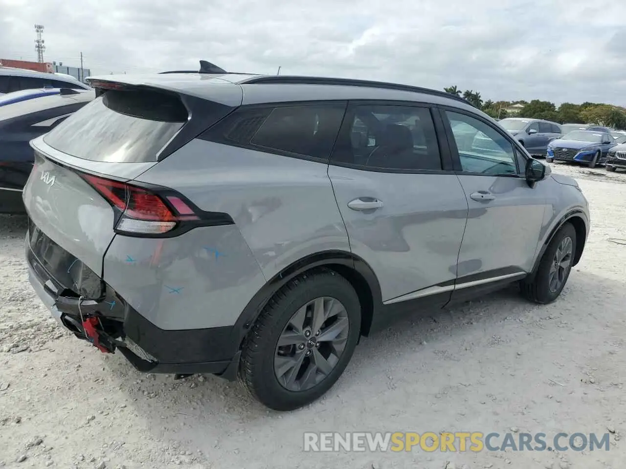 3 Photograph of a damaged car 5XYK43AFXPG052550 KIA SPORTAGE 2023