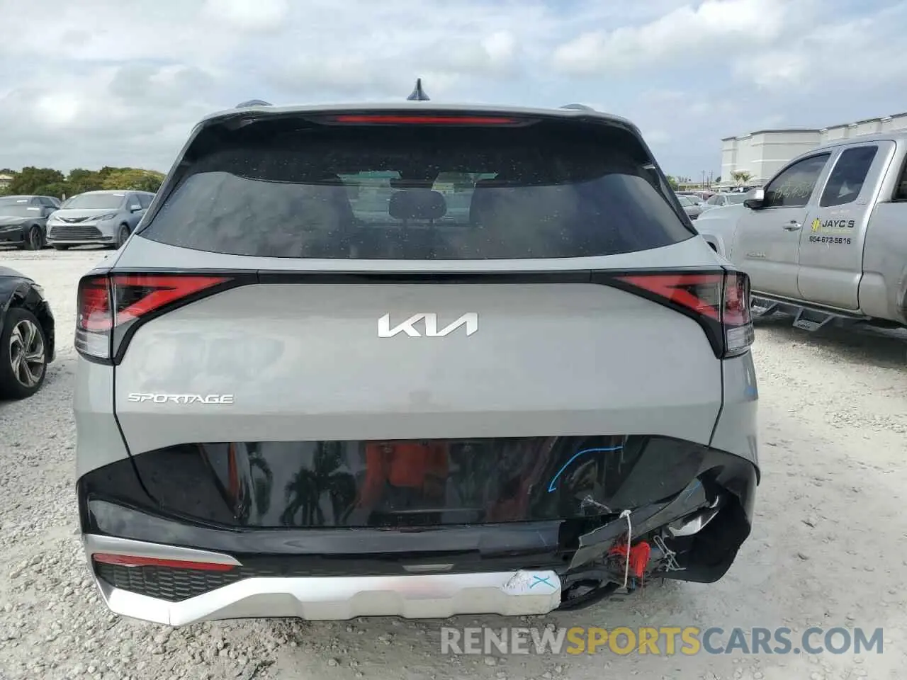 6 Photograph of a damaged car 5XYK43AFXPG052550 KIA SPORTAGE 2023
