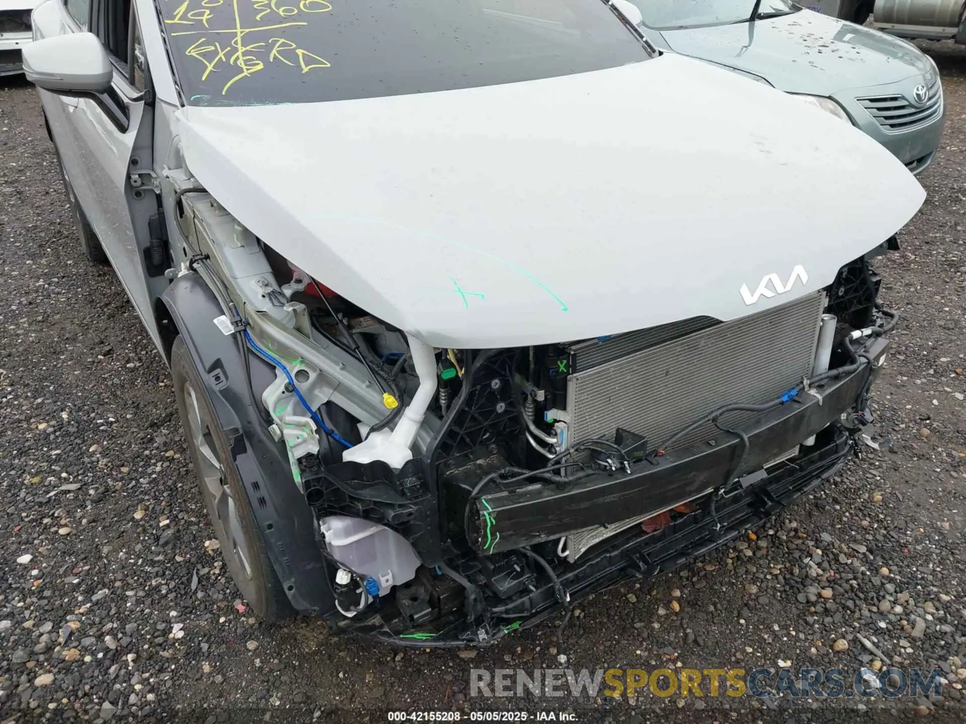 6 Photograph of a damaged car 5XYK43AFXPG087671 KIA SPORTAGE 2023
