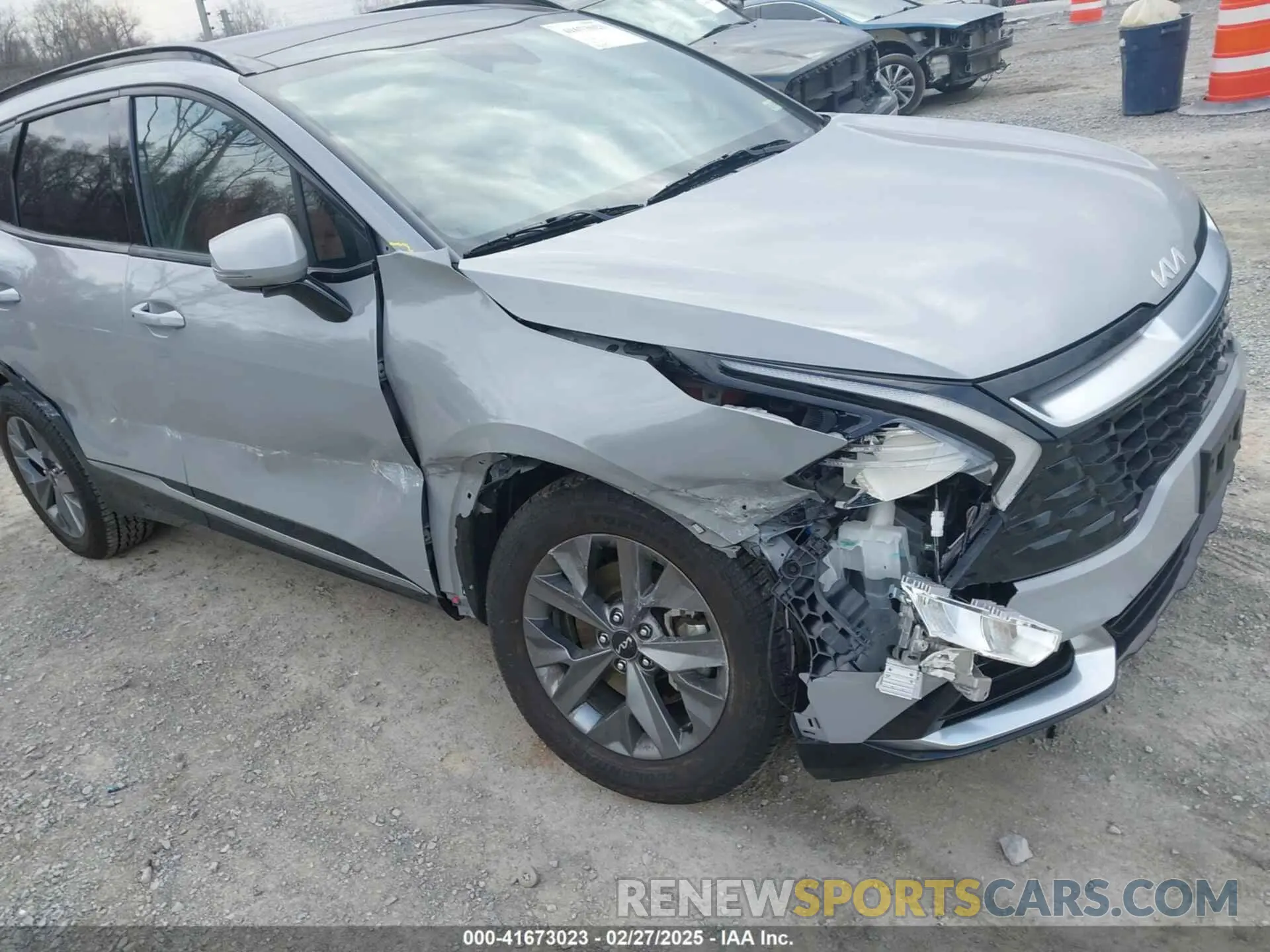 6 Photograph of a damaged car 5XYK4CAFXPG060812 KIA SPORTAGE 2023
