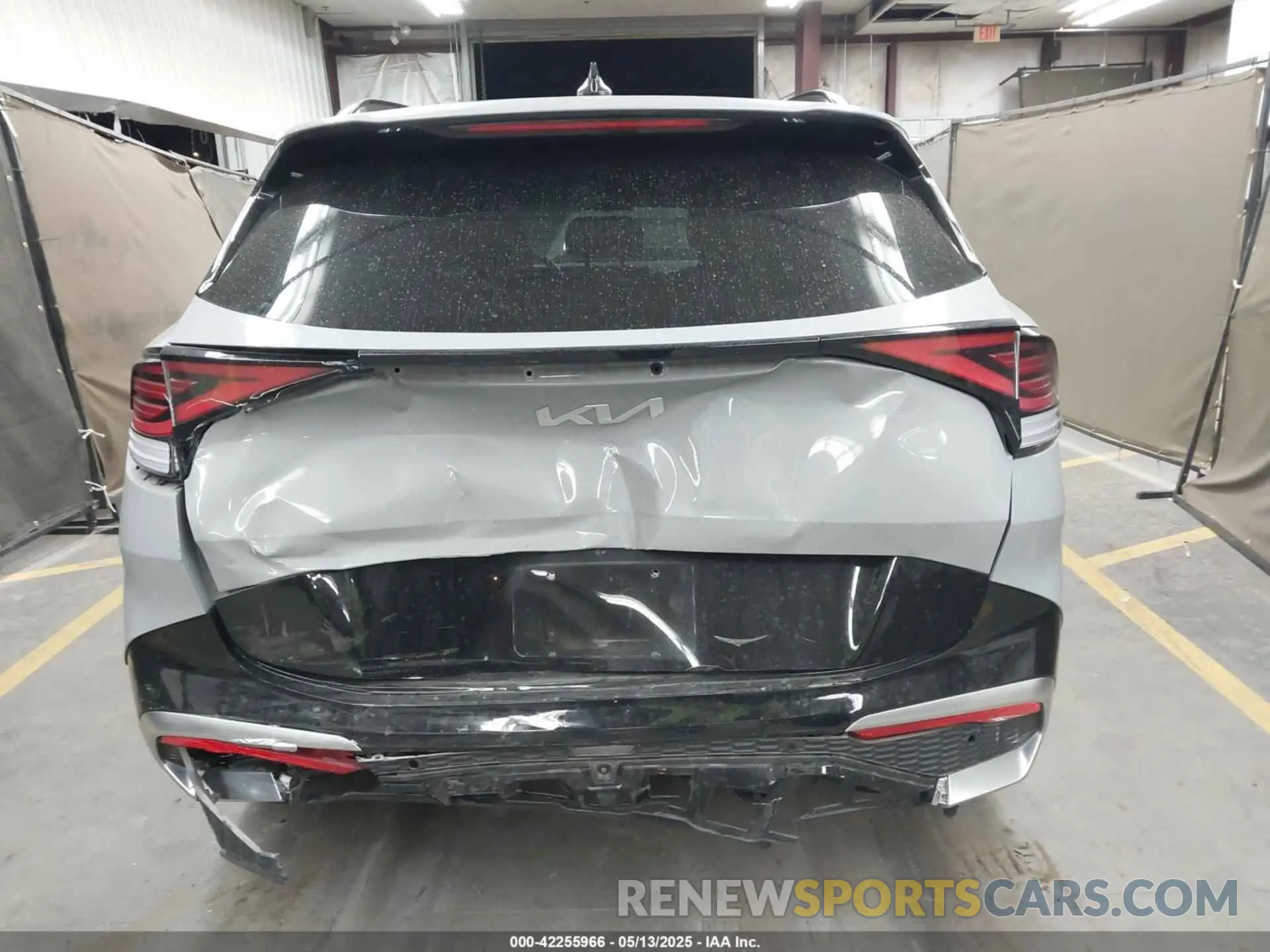 16 Photograph of a damaged car 5XYK53AF2PG035318 KIA SPORTAGE 2023