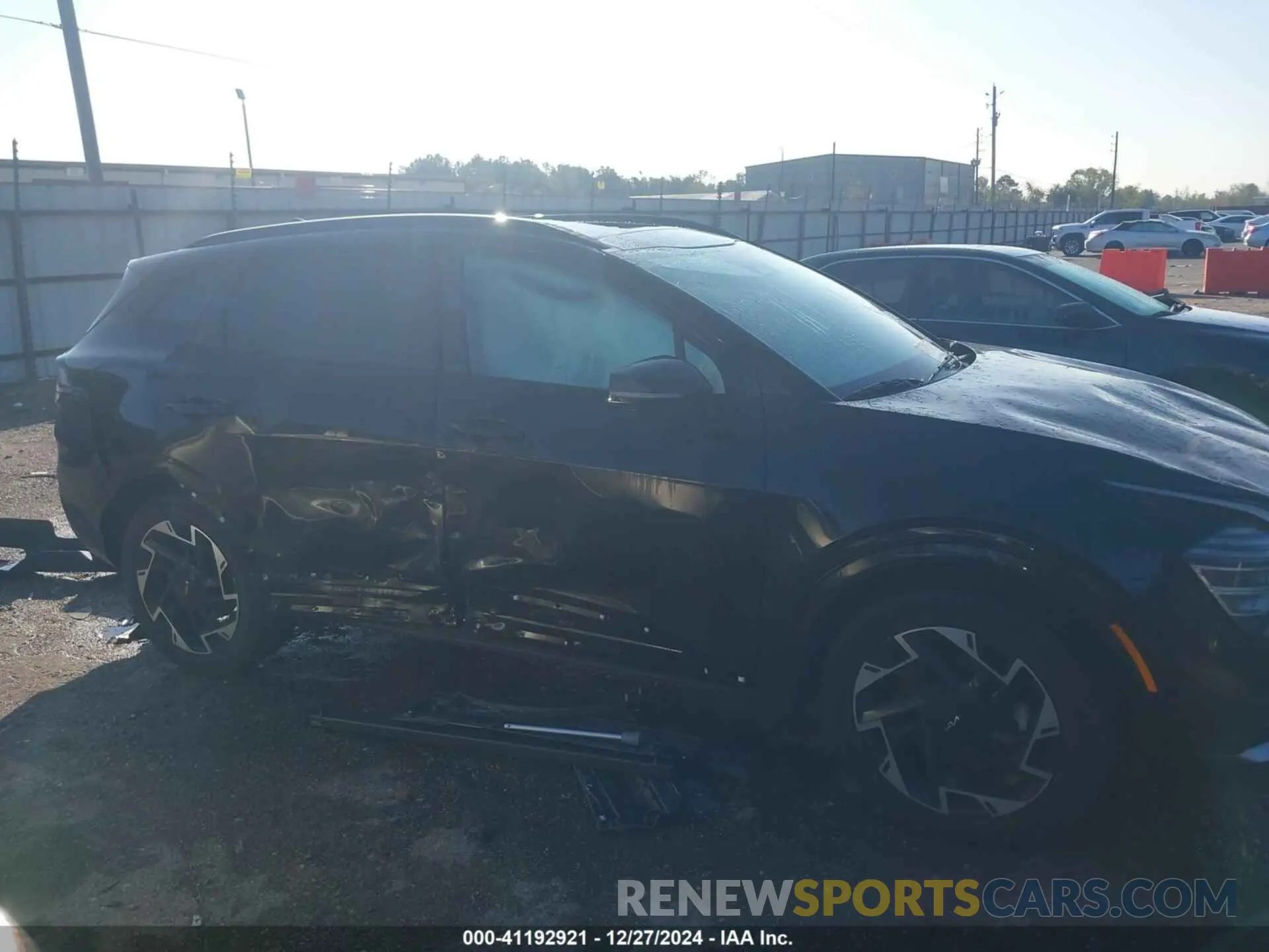 13 Photograph of a damaged car 5XYK53AF3PG025400 KIA SPORTAGE 2023