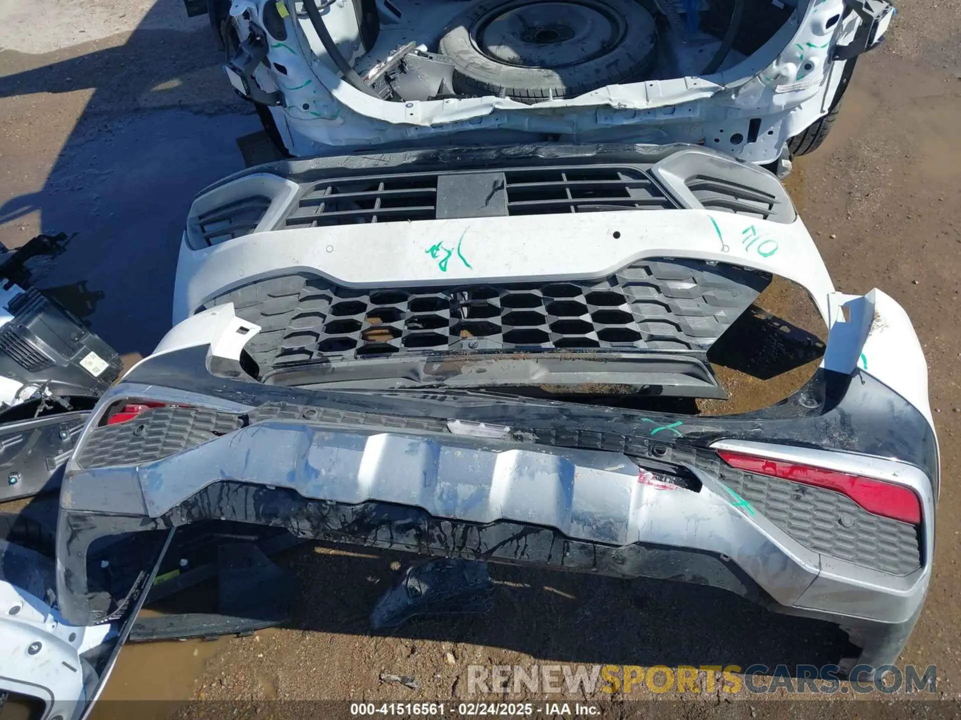 12 Photograph of a damaged car 5XYK53AF6PG021521 KIA SPORTAGE 2023