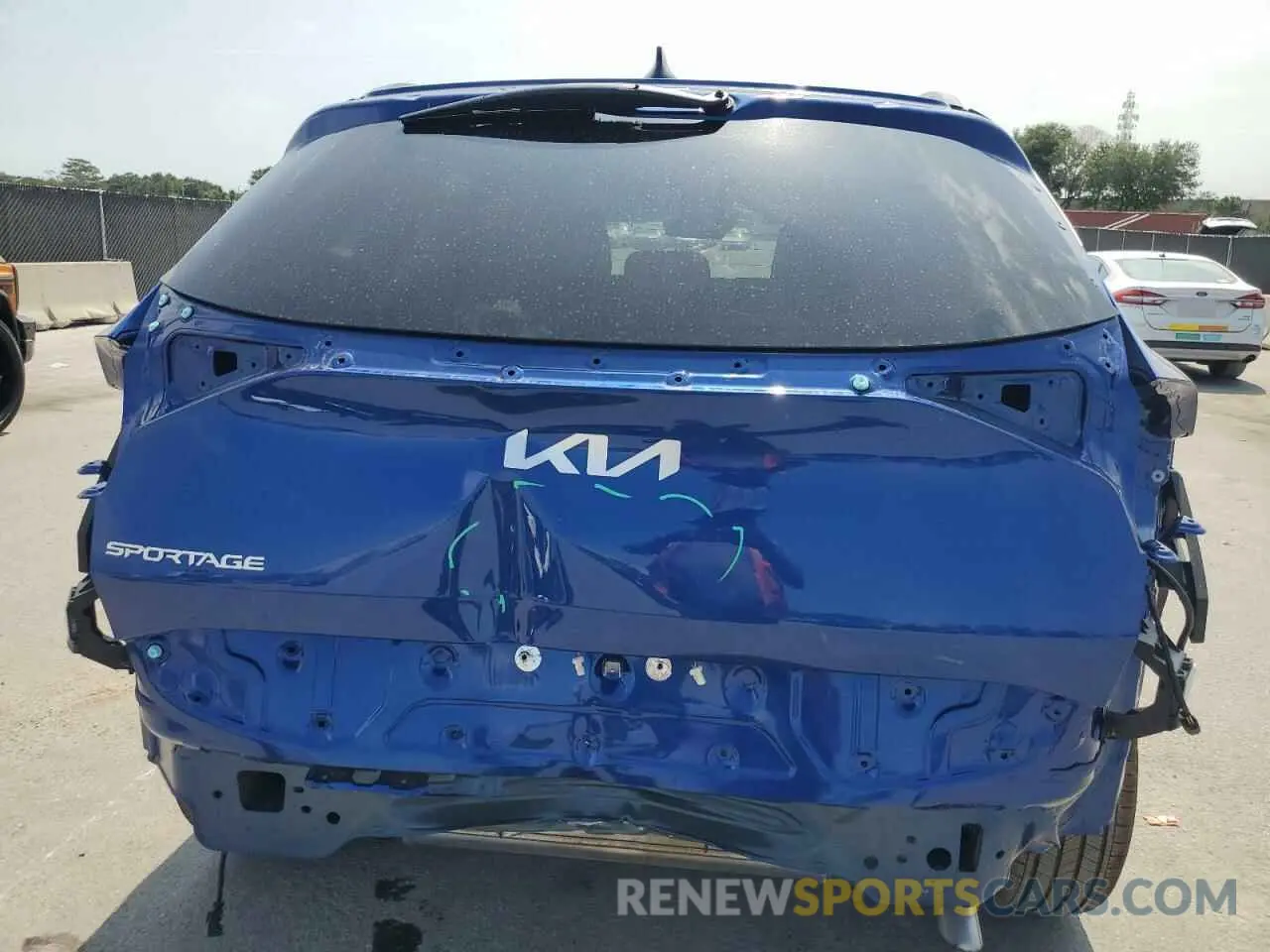 6 Photograph of a damaged car 5XYK53AF9PG105350 KIA SPORTAGE 2023