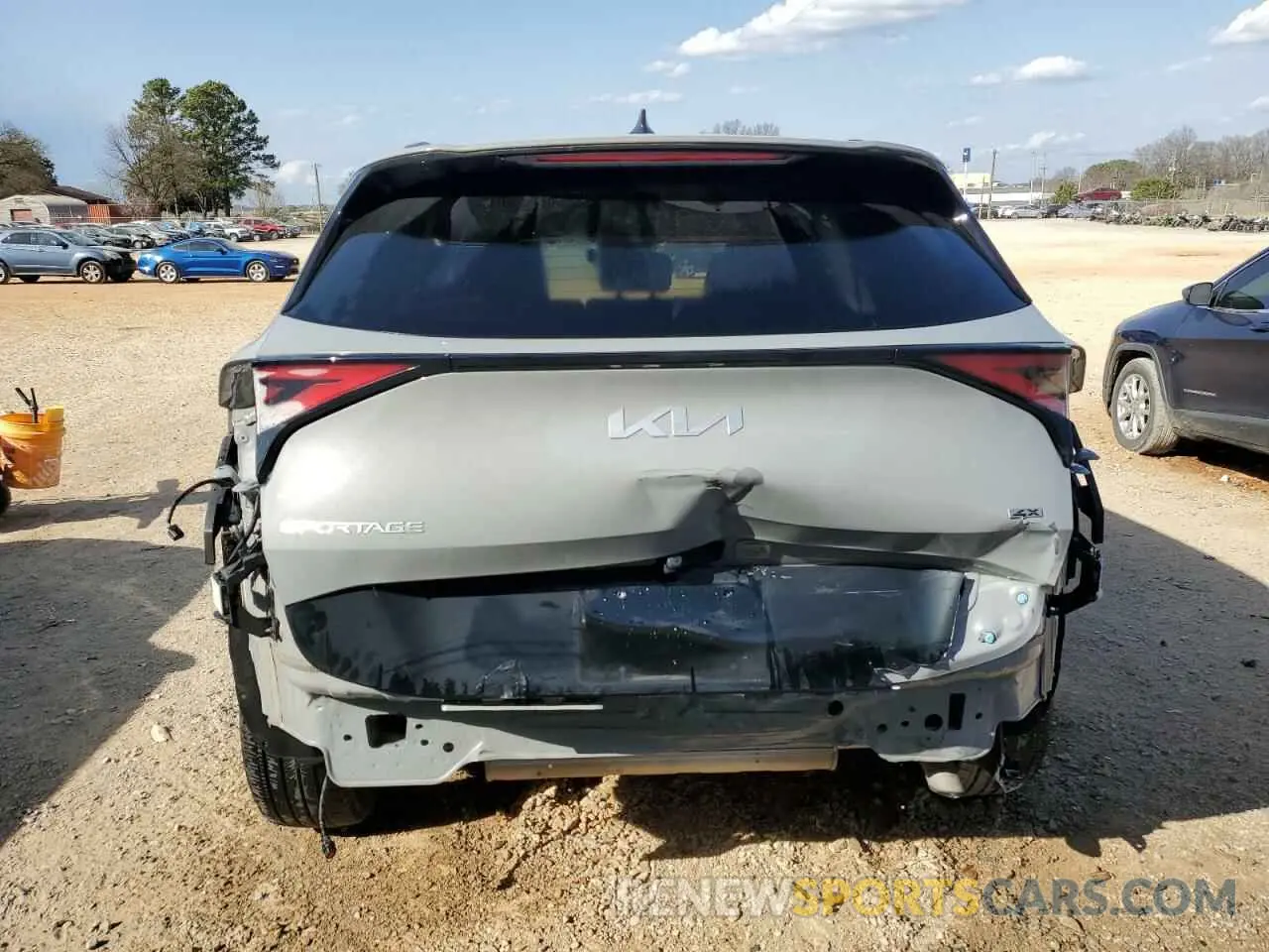 6 Photograph of a damaged car 5XYK5CAF0PG115541 KIA SPORTAGE 2023