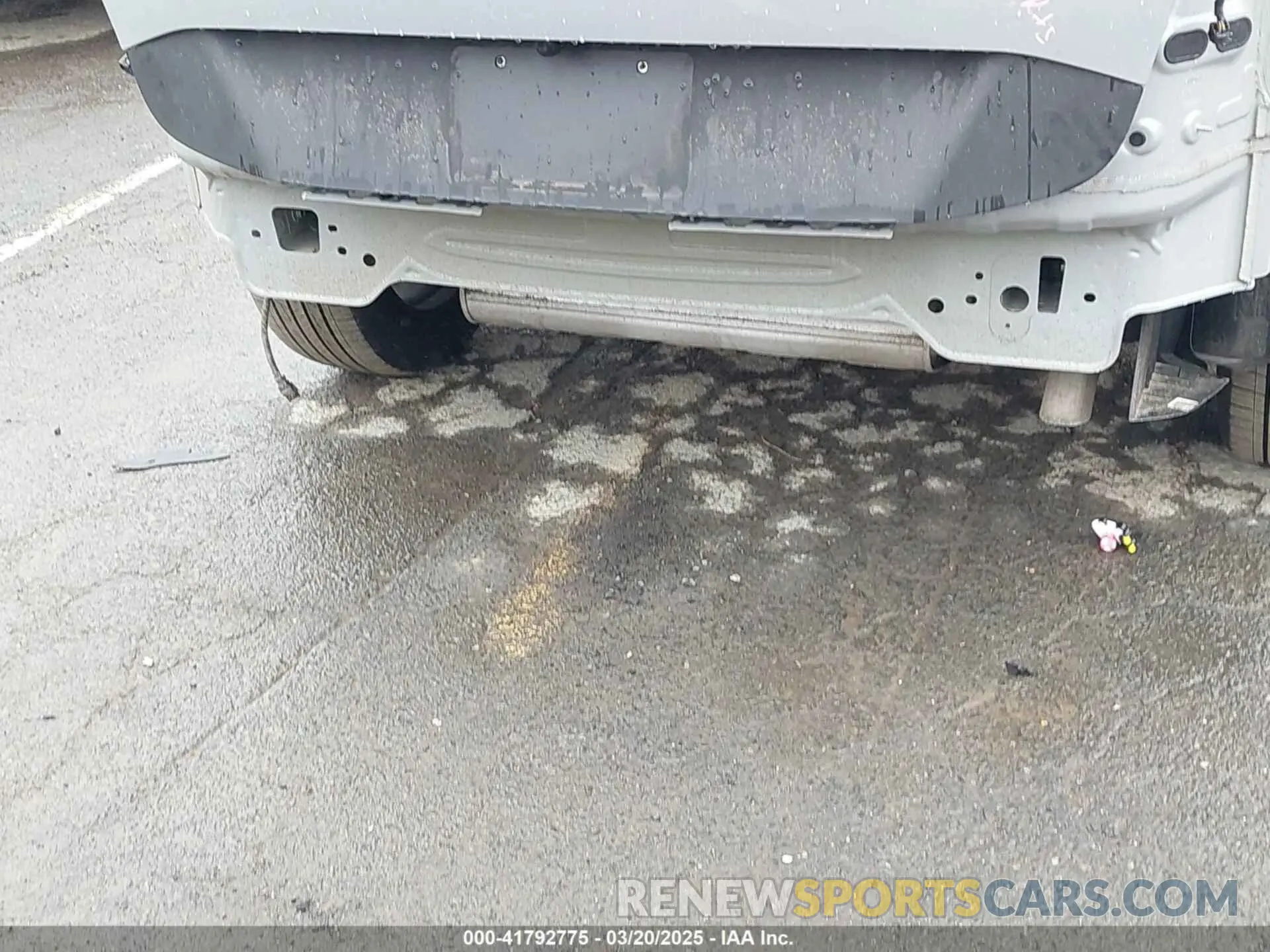 18 Photograph of a damaged car 5XYK6CAF0PG084899 KIA SPORTAGE 2023