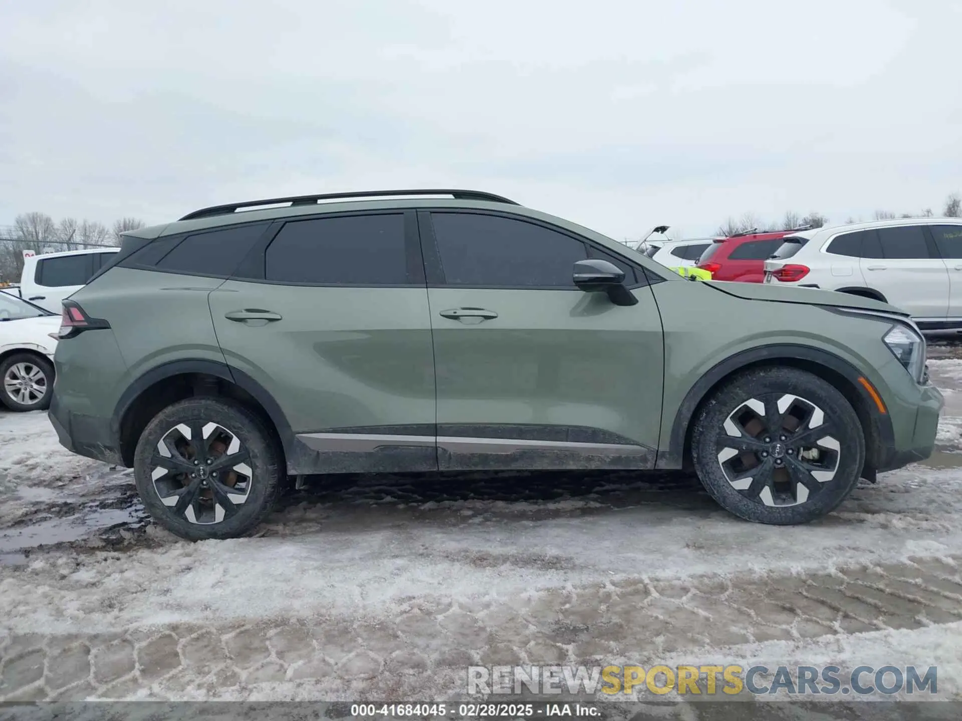 13 Photograph of a damaged car 5XYK6CAF0PG109283 KIA SPORTAGE 2023
