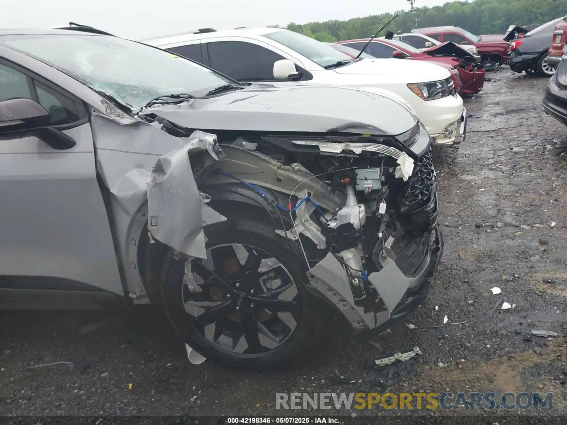 6 Photograph of a damaged car 5XYK6CAF0PG109879 KIA SPORTAGE 2023