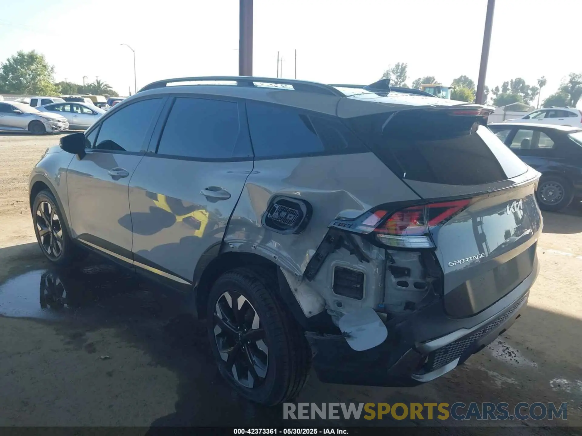 3 Photograph of a damaged car 5XYK6CAF1PG060515 KIA SPORTAGE 2023