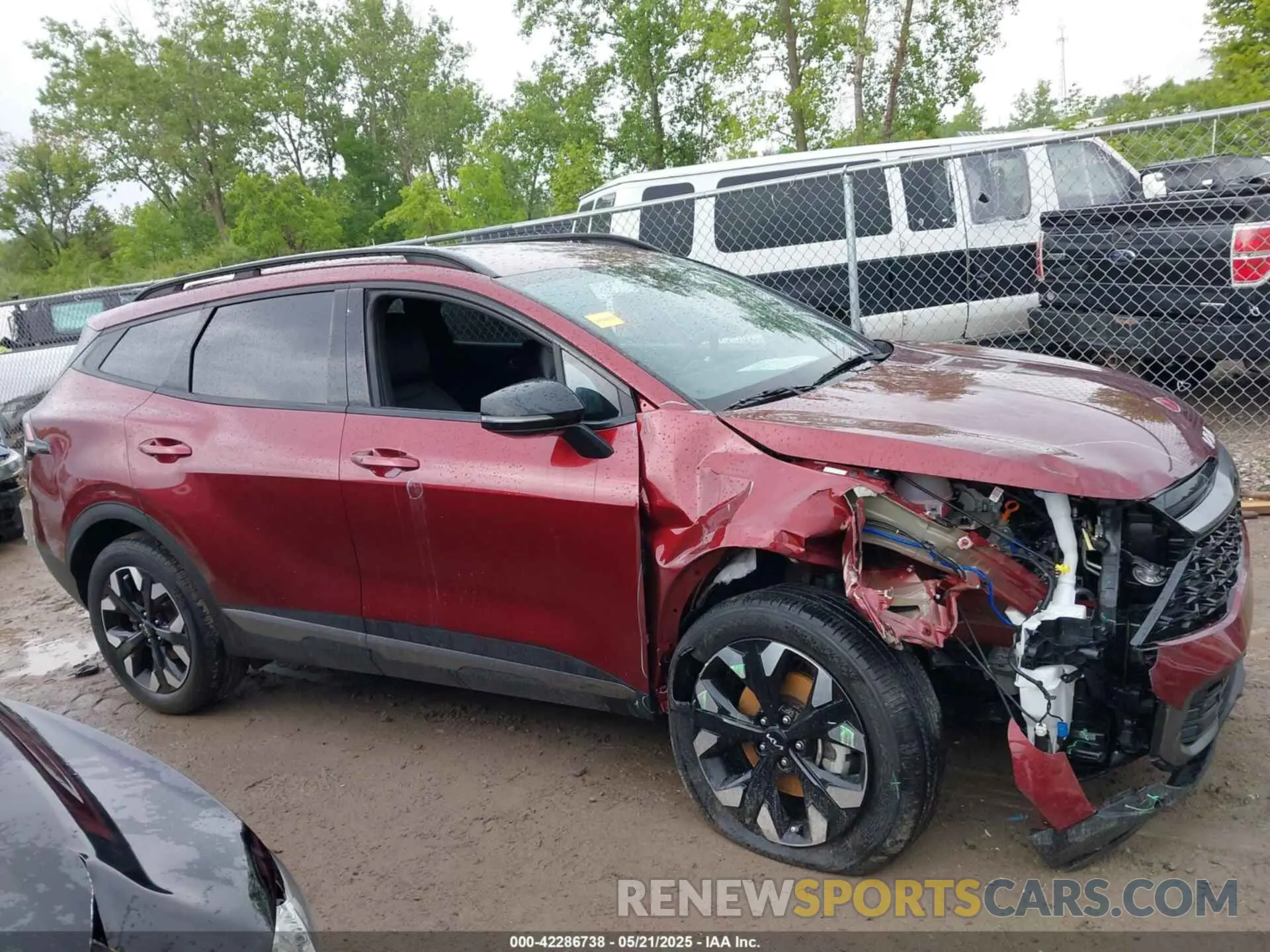 14 Photograph of a damaged car 5XYK6CAF1PG062491 KIA SPORTAGE 2023