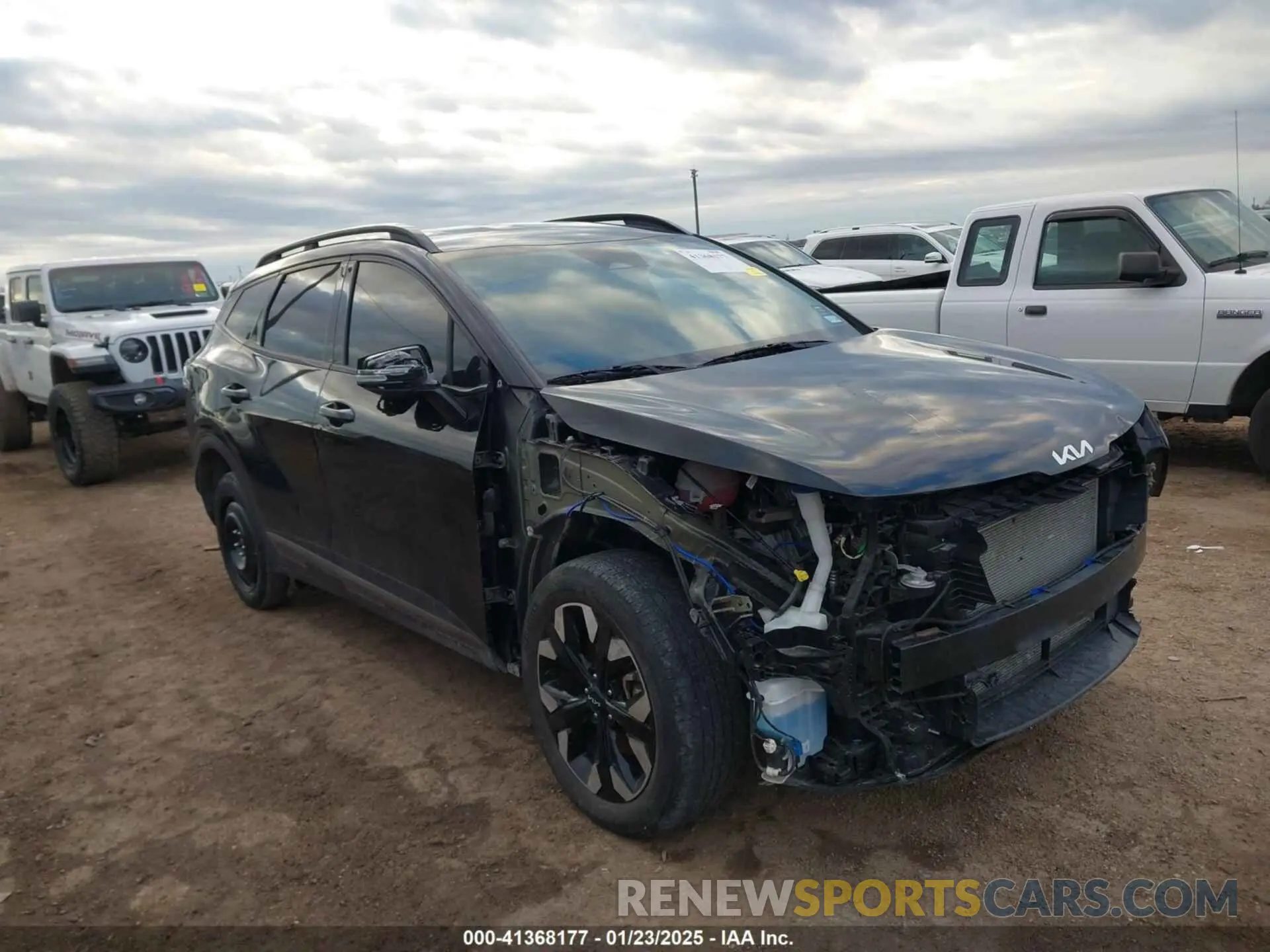 14 Photograph of a damaged car 5XYK6CAF3PG045417 KIA SPORTAGE 2023