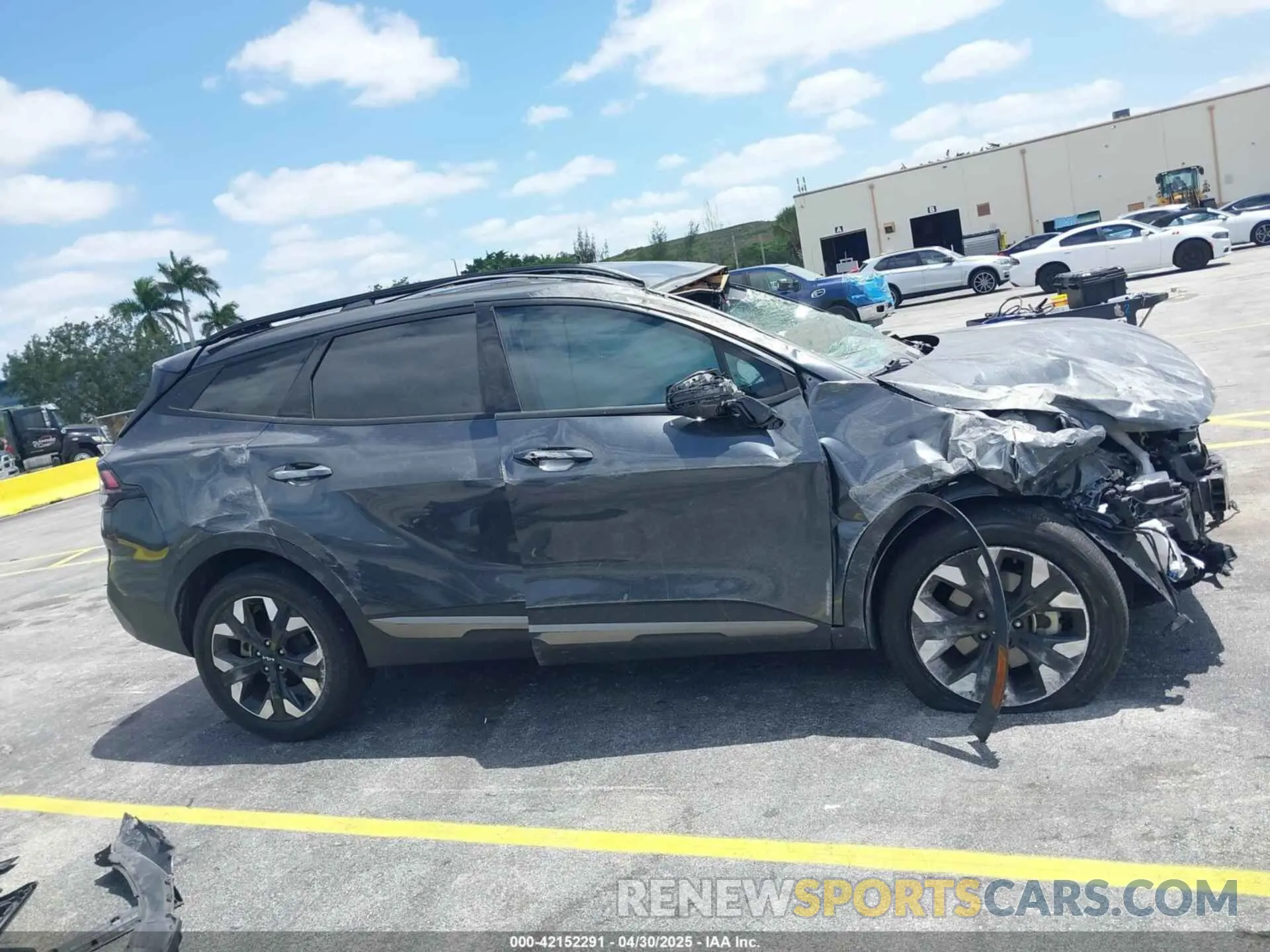 12 Photograph of a damaged car 5XYK6CAF3PG093614 KIA SPORTAGE 2023