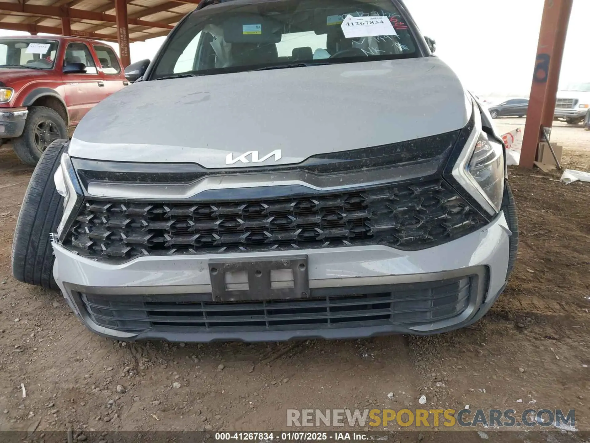 13 Photograph of a damaged car 5XYK6CAF5PG001497 KIA SPORTAGE 2023
