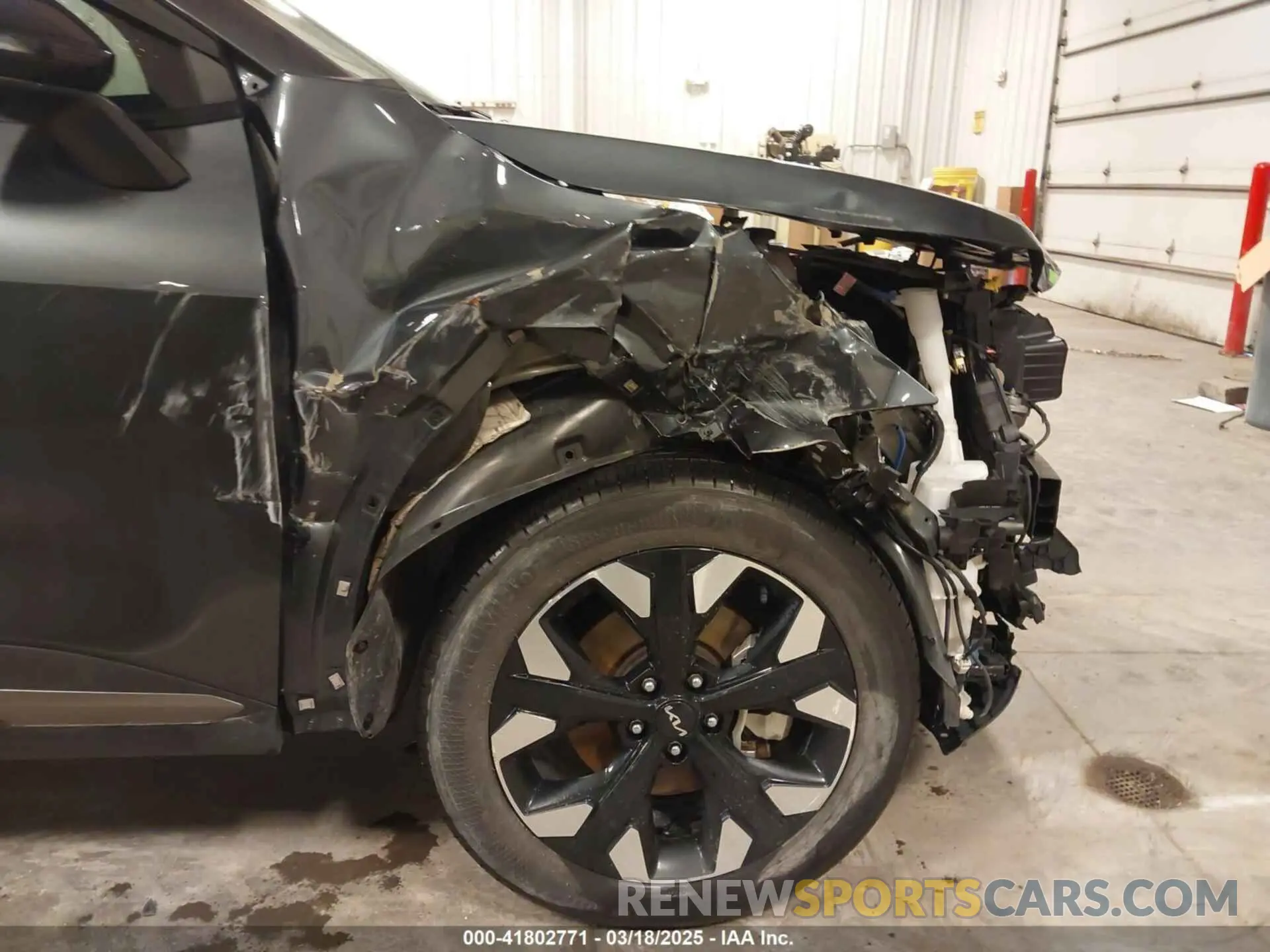 21 Photograph of a damaged car 5XYK6CAF5PG030451 KIA SPORTAGE 2023