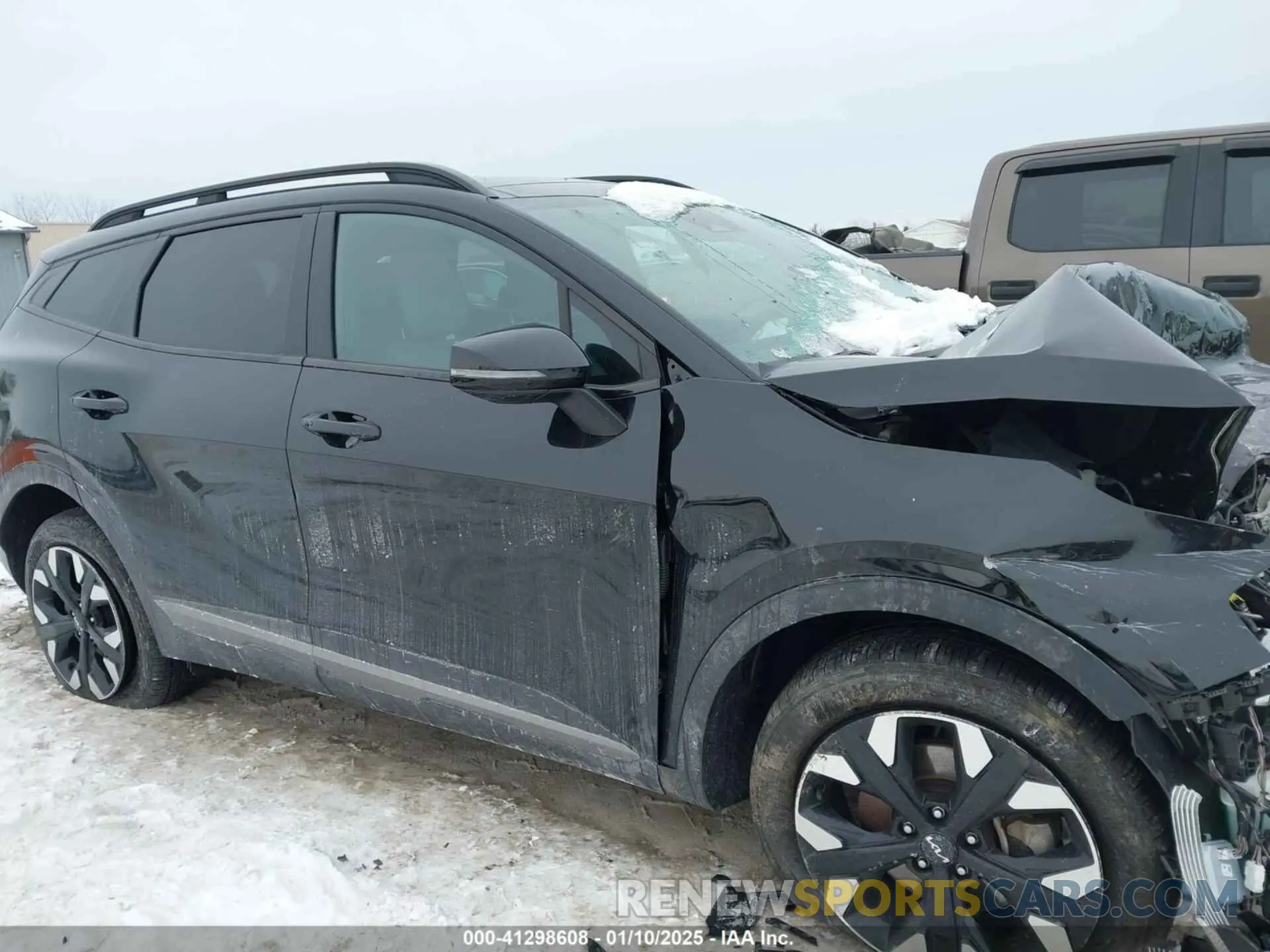 13 Photograph of a damaged car 5XYK6CAF6PG058050 KIA SPORTAGE 2023