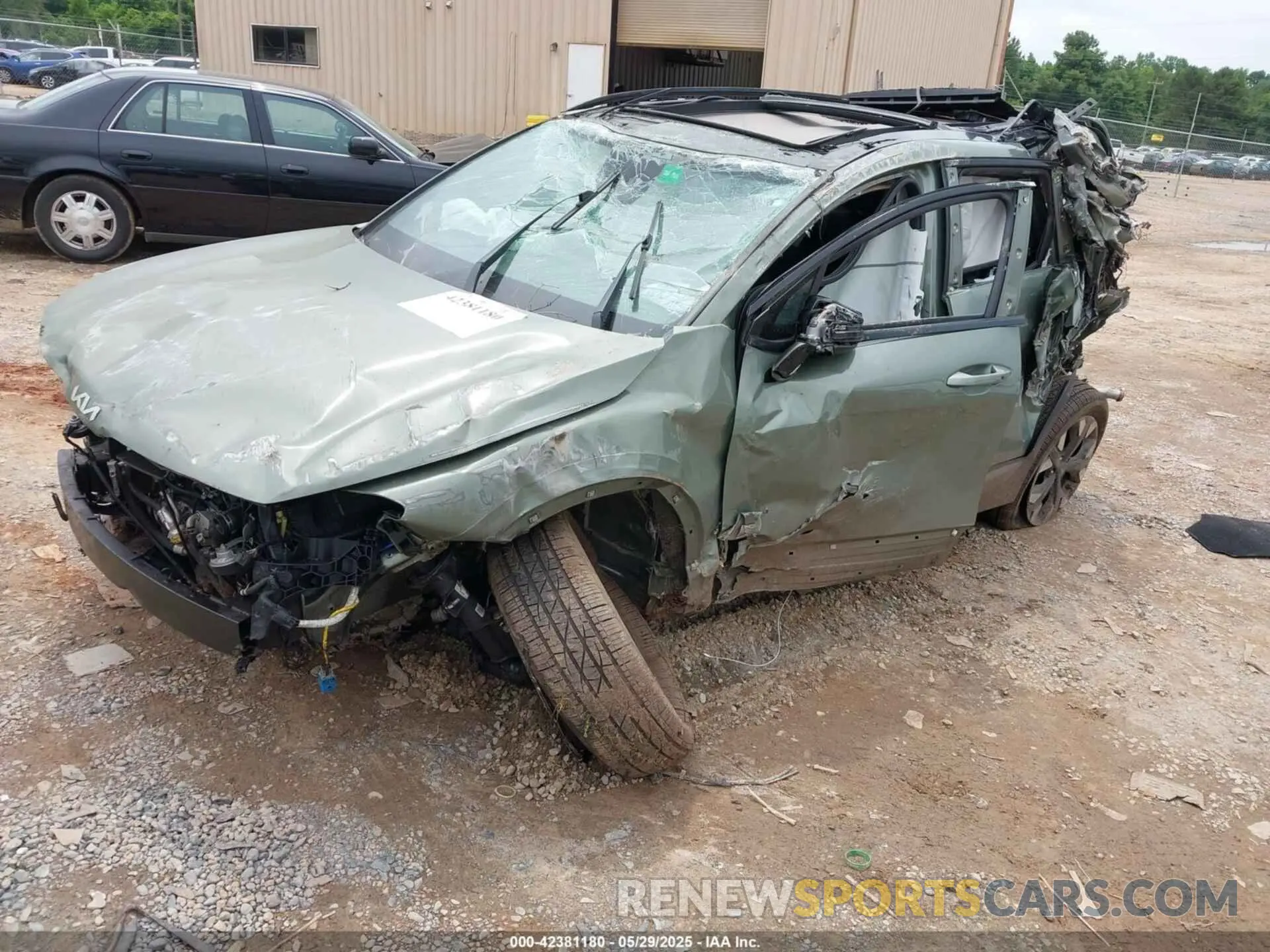 2 Photograph of a damaged car 5XYK6CAF6PG067718 KIA SPORTAGE 2023