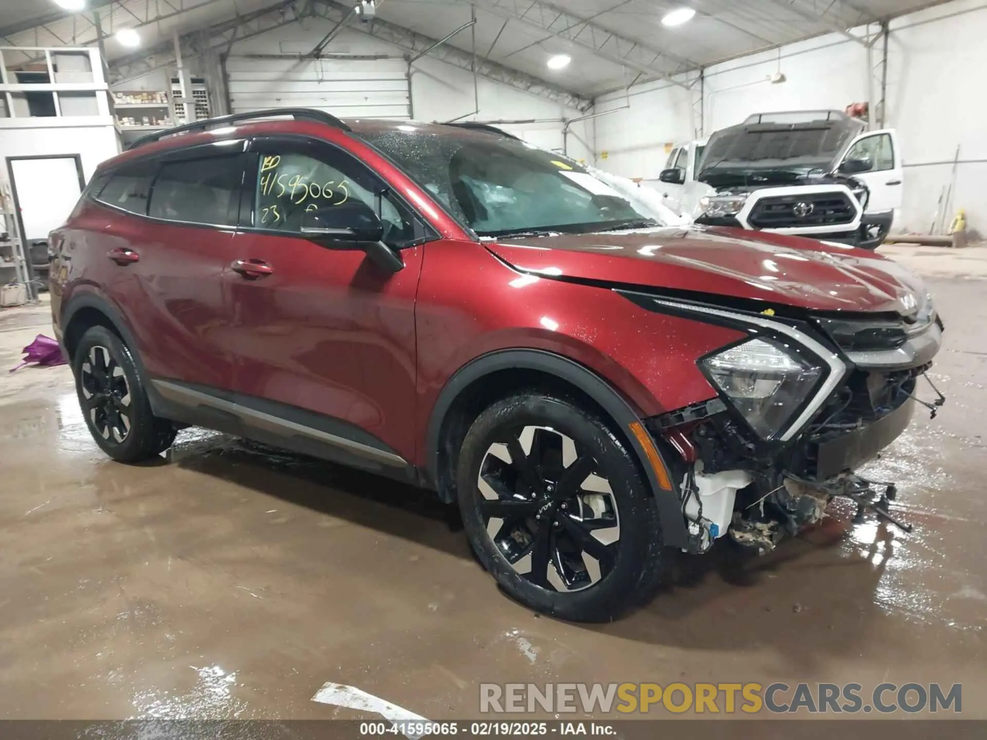 1 Photograph of a damaged car 5XYK6CAF6PG119106 KIA SPORTAGE 2023