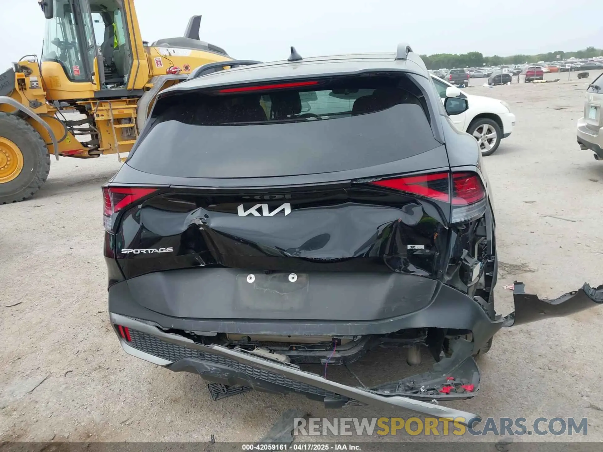 16 Photograph of a damaged car 5XYK6CAF7PG013893 KIA SPORTAGE 2023
