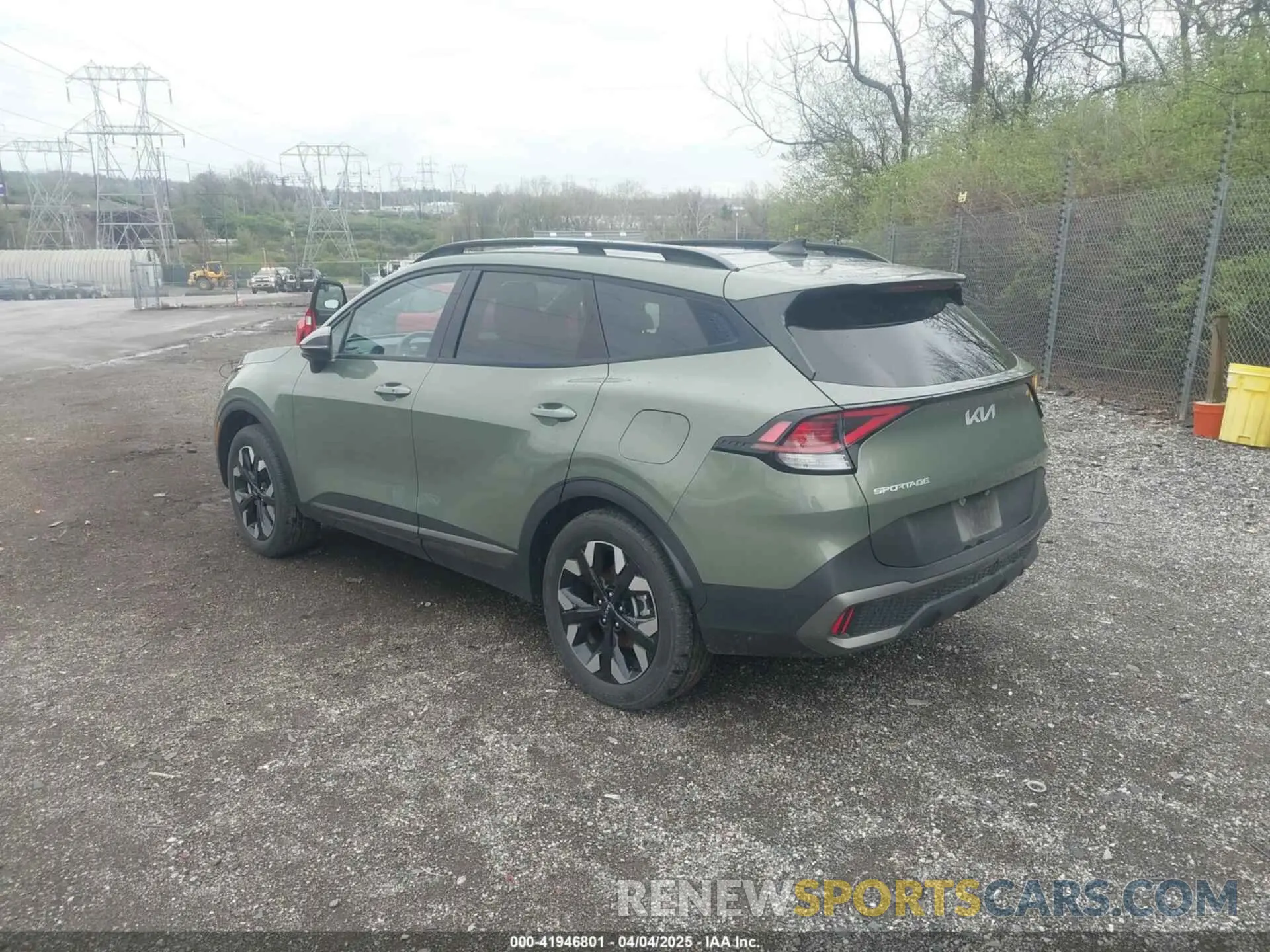 3 Photograph of a damaged car 5XYK6CAFXPG007909 KIA SPORTAGE 2023