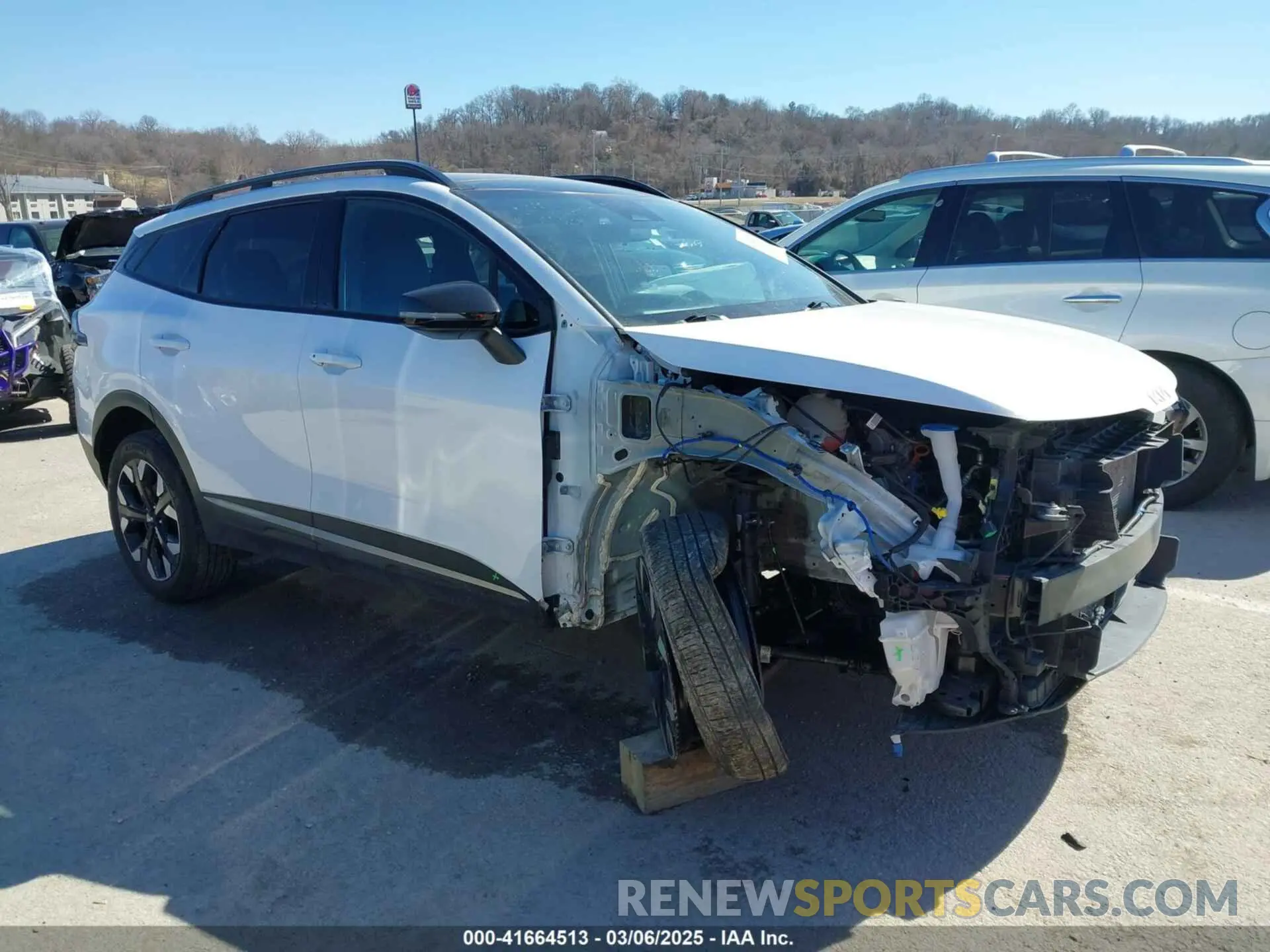 1 Photograph of a damaged car 5XYK6CAFXPG102356 KIA SPORTAGE 2023