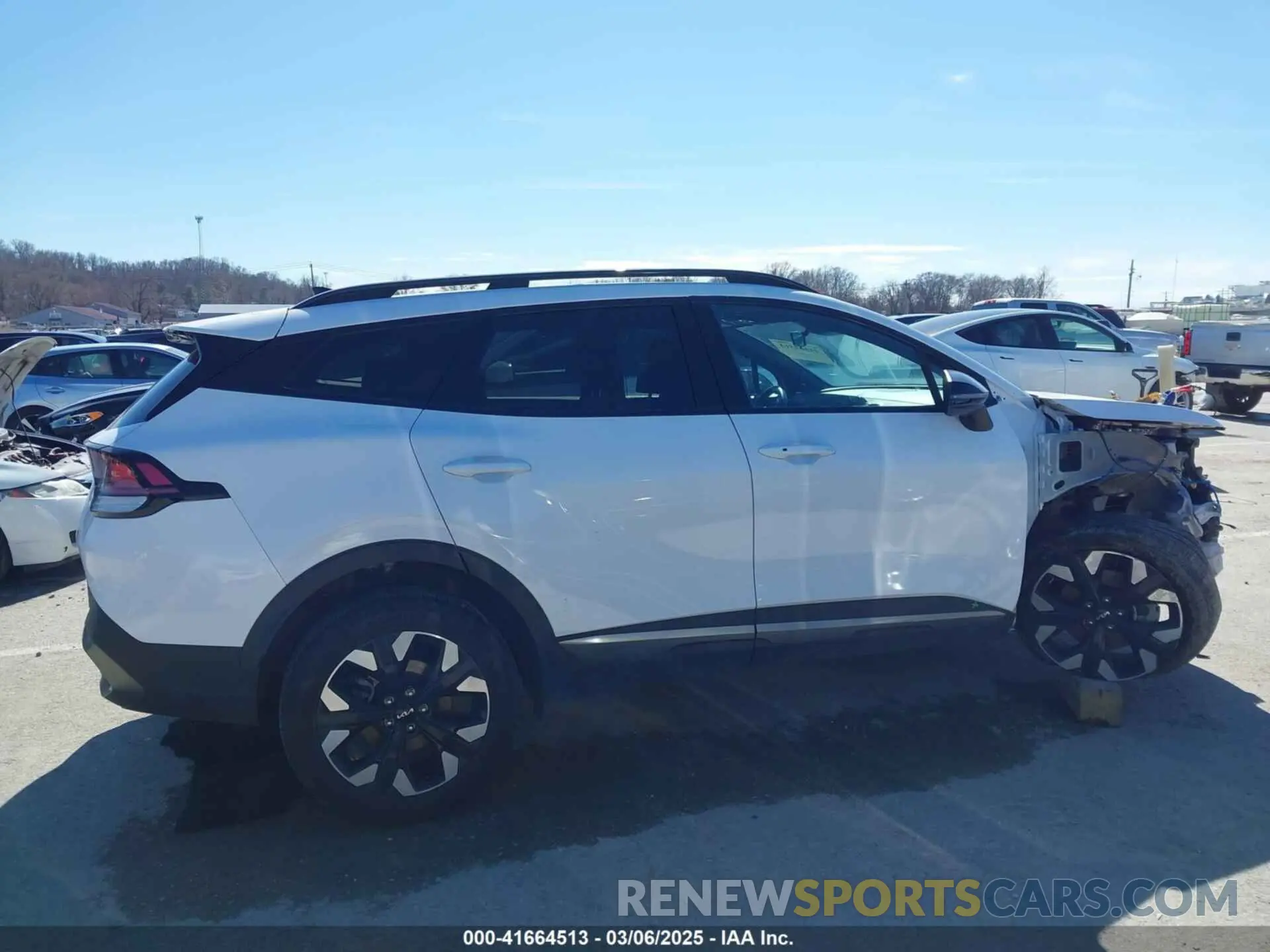 13 Photograph of a damaged car 5XYK6CAFXPG102356 KIA SPORTAGE 2023