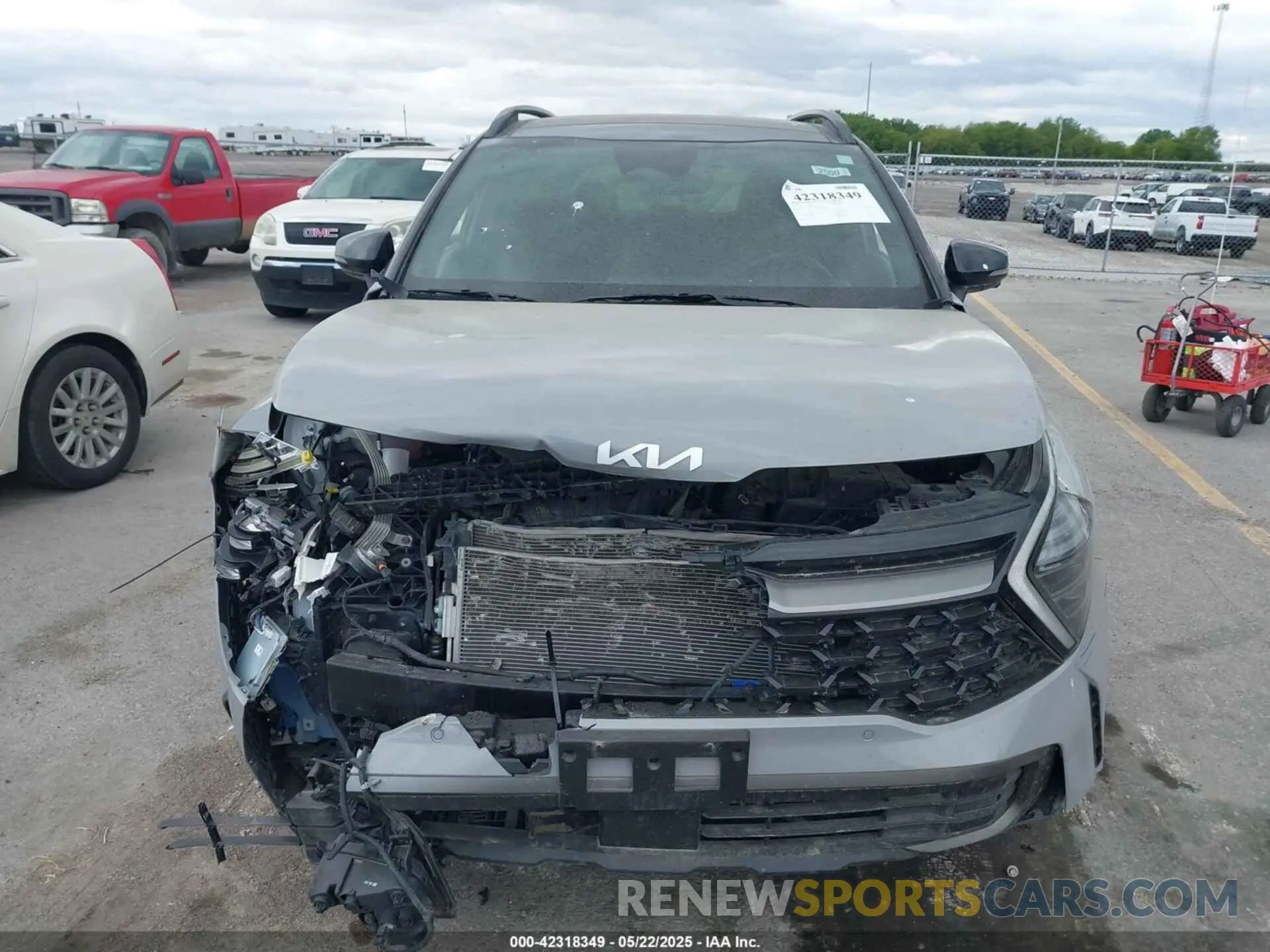 12 Photograph of a damaged car 5XYK7CAF4PG045732 KIA SPORTAGE 2023