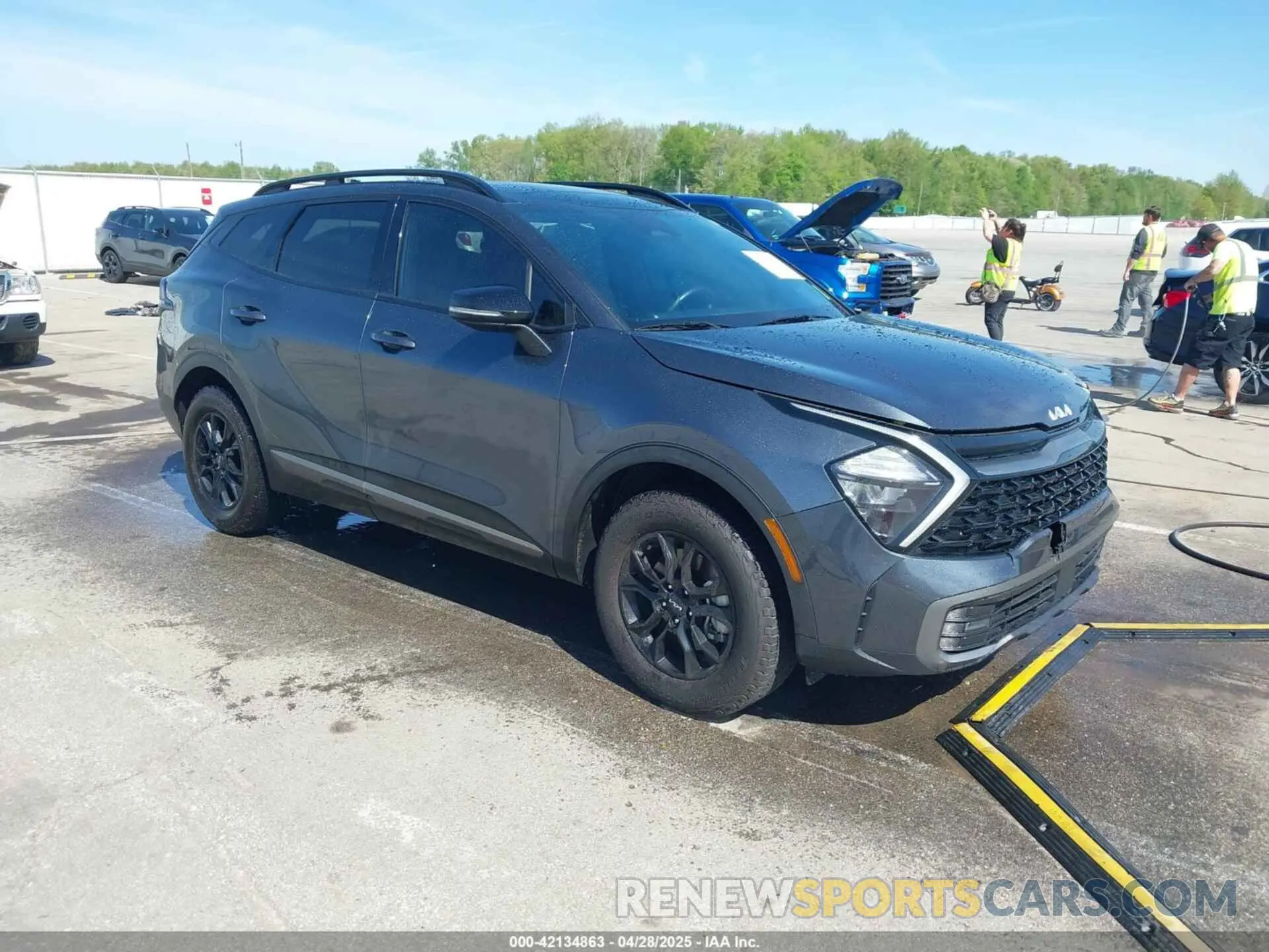 1 Photograph of a damaged car 5XYK7CAF6PG126814 KIA SPORTAGE 2023