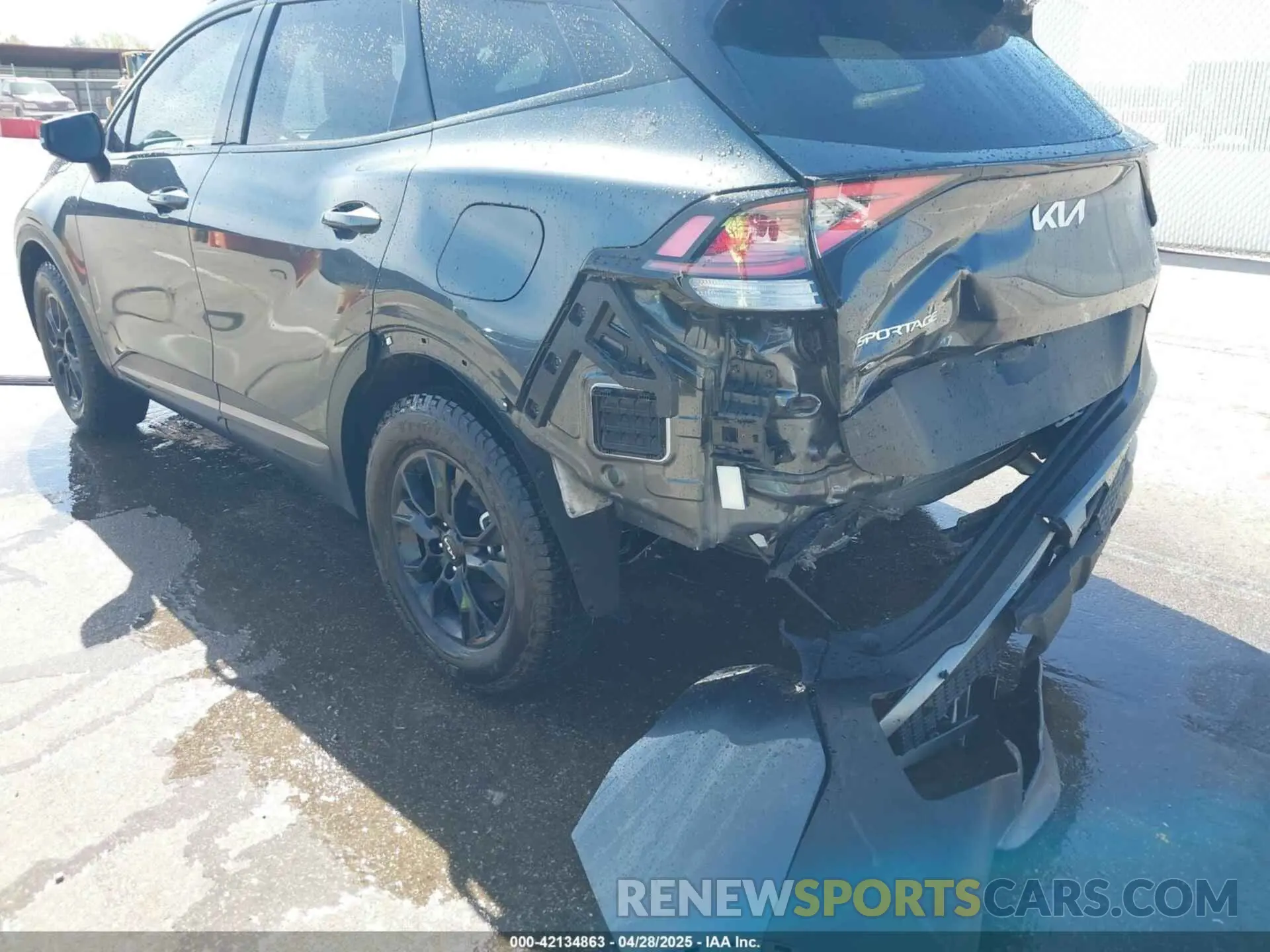 6 Photograph of a damaged car 5XYK7CAF6PG126814 KIA SPORTAGE 2023