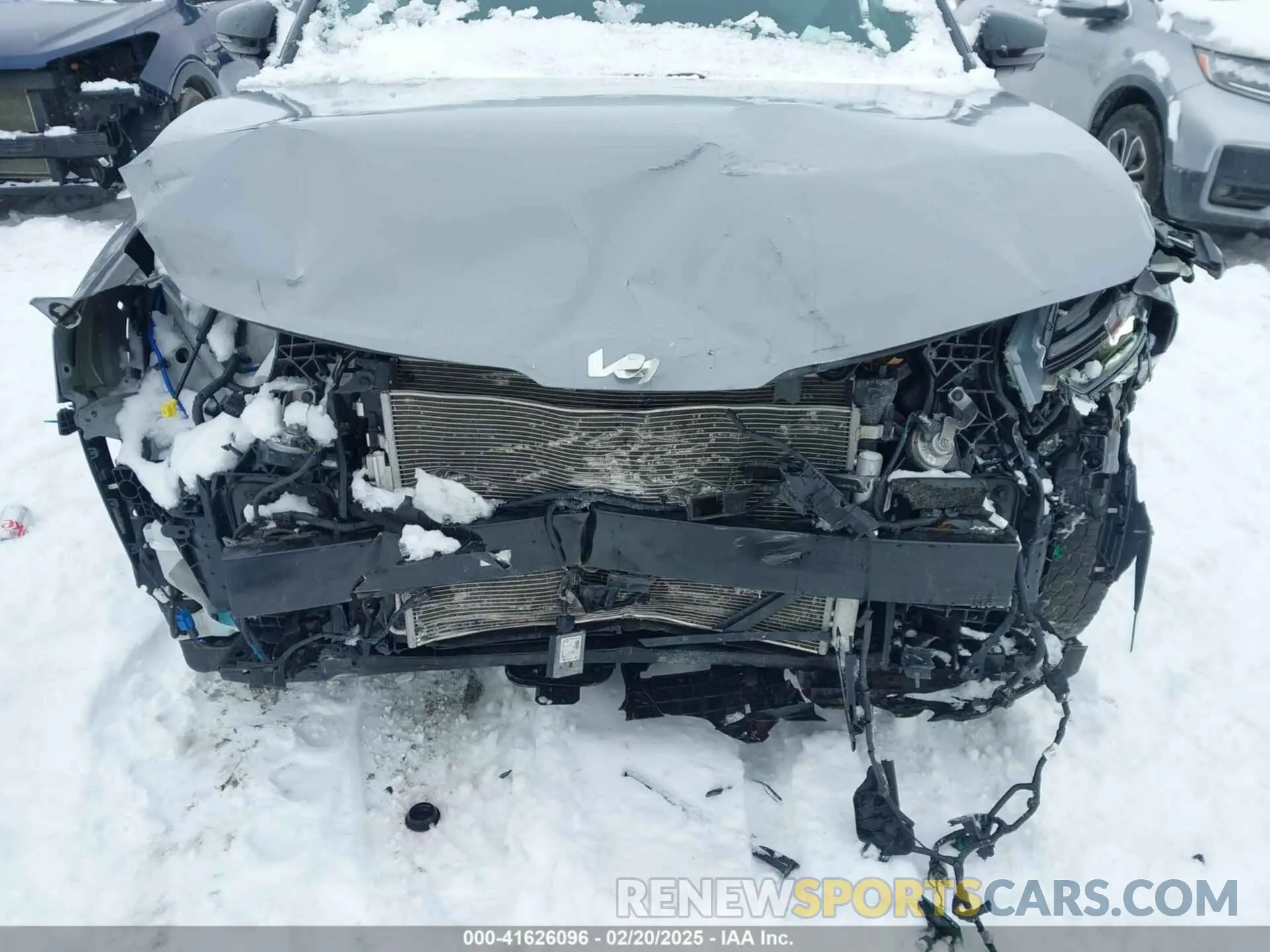 6 Photograph of a damaged car 5XYK7CAF8PG138995 KIA SPORTAGE 2023