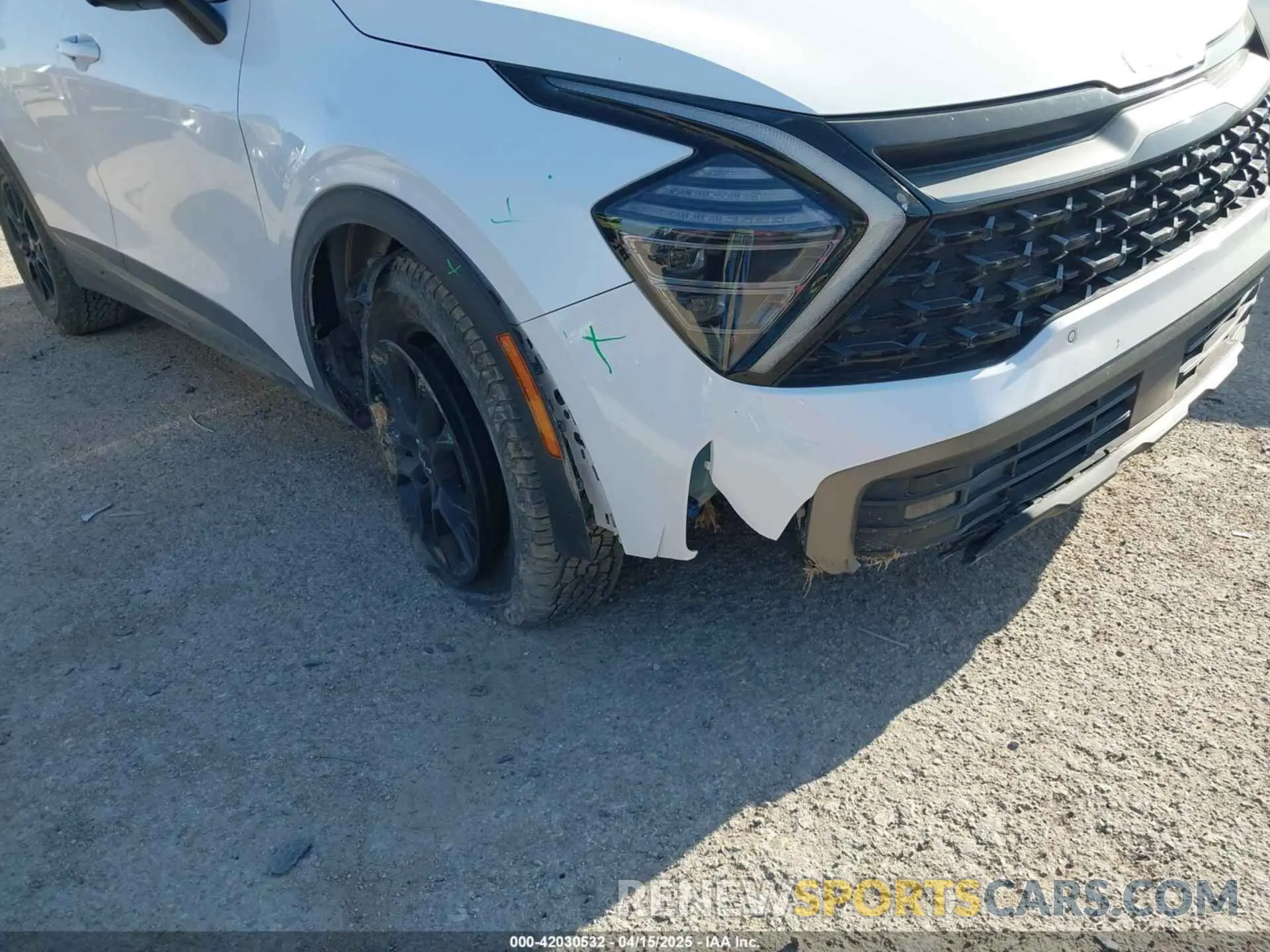 6 Photograph of a damaged car 5XYK7CAF9PG102068 KIA SPORTAGE 2023