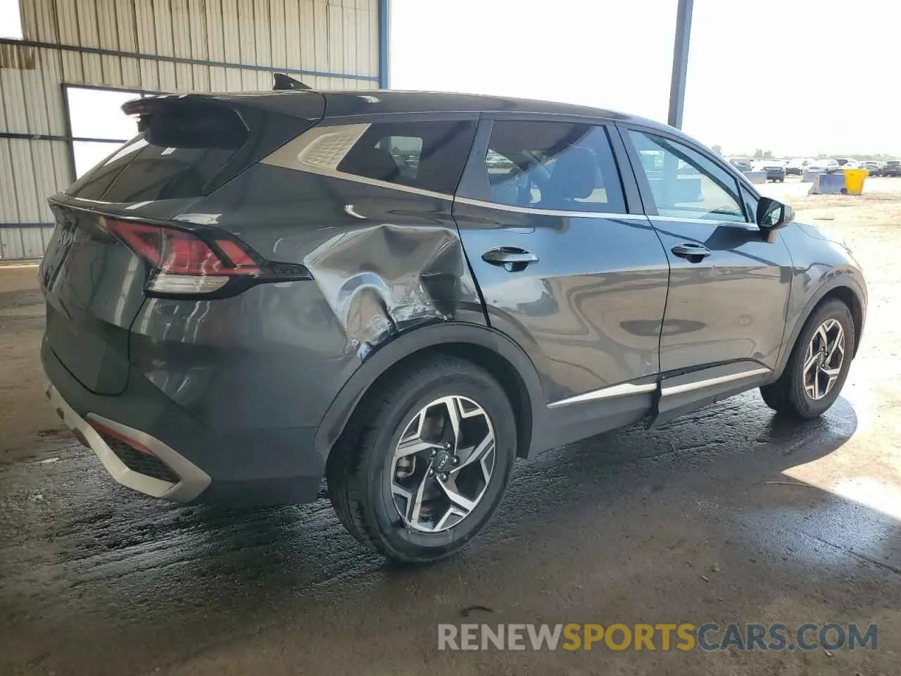 3 Photograph of a damaged car KNDPU3AF1P7118387 KIA SPORTAGE 2023