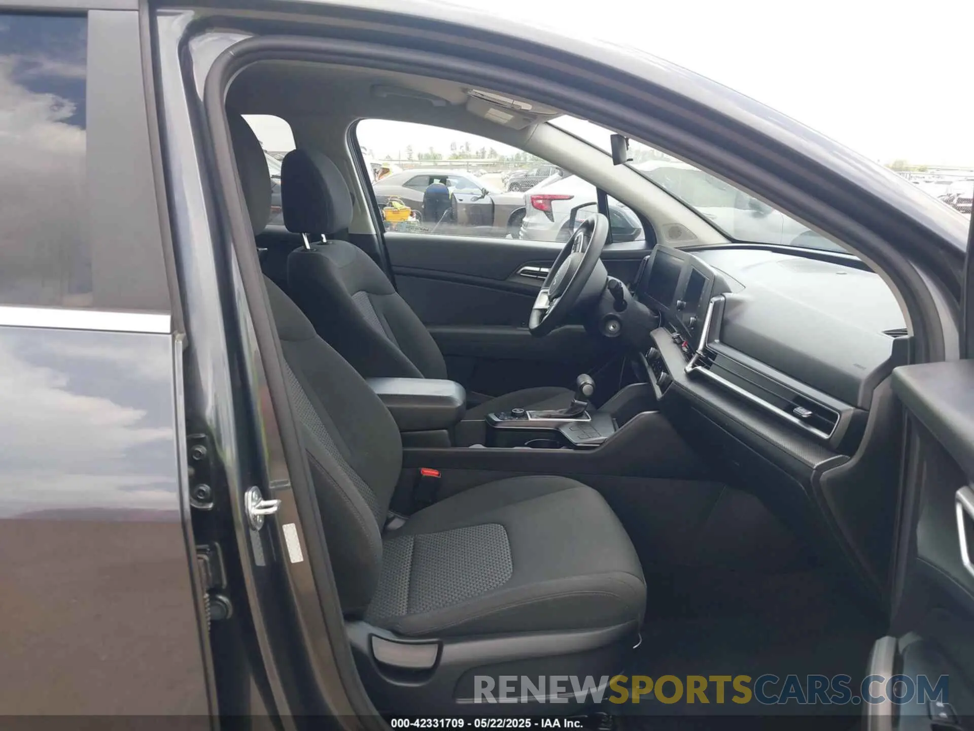 5 Photograph of a damaged car KNDPU3AF1P7167072 KIA SPORTAGE 2023