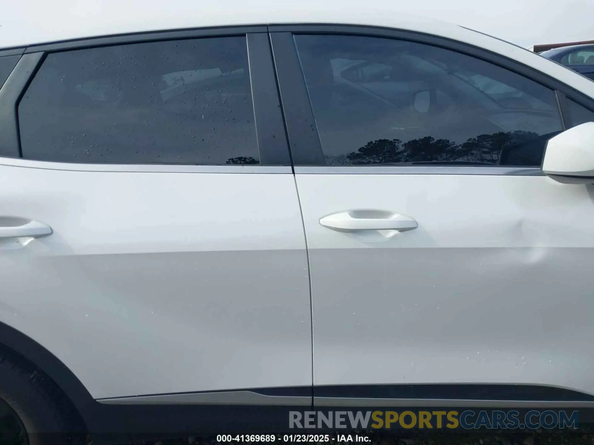 13 Photograph of a damaged car KNDPU3AF2P7033607 KIA SPORTAGE 2023