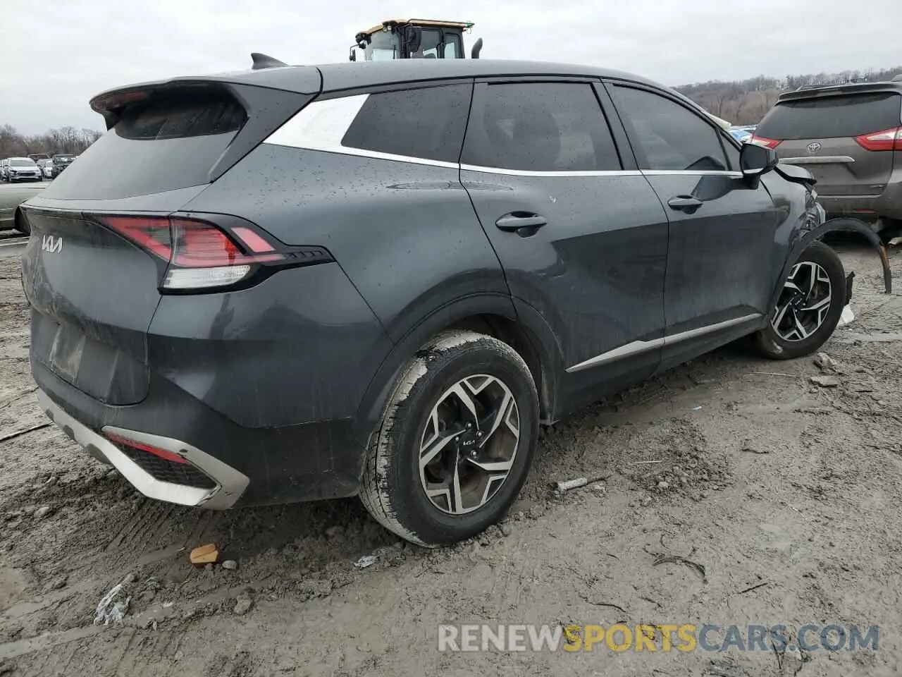 3 Photograph of a damaged car KNDPU3AF3P7048357 KIA SPORTAGE 2023