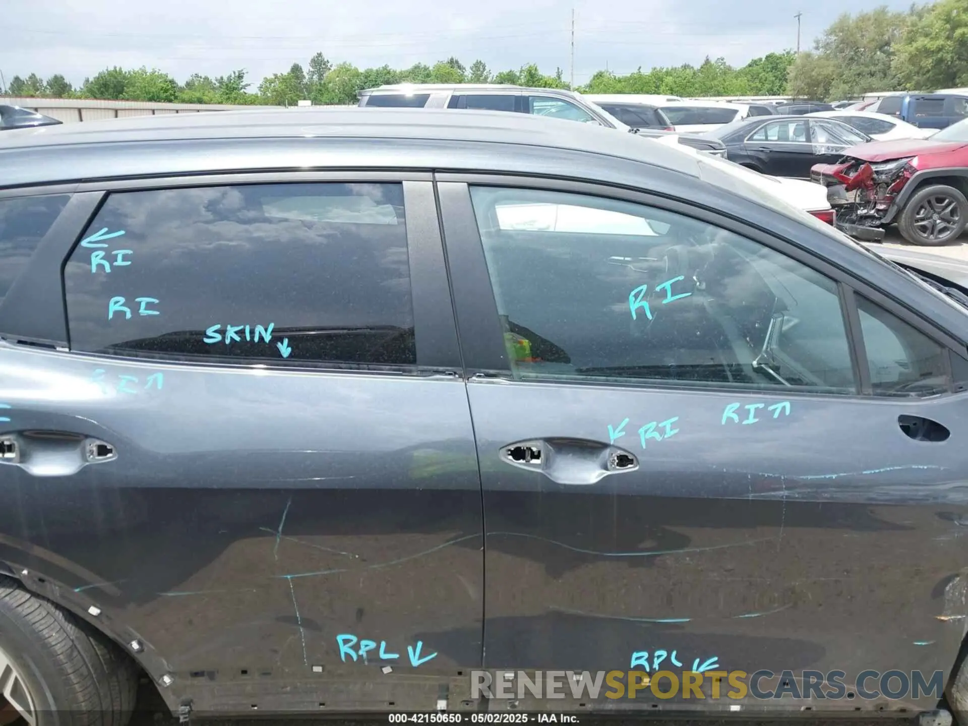 14 Photograph of a damaged car KNDPU3AF3P7097381 KIA SPORTAGE 2023
