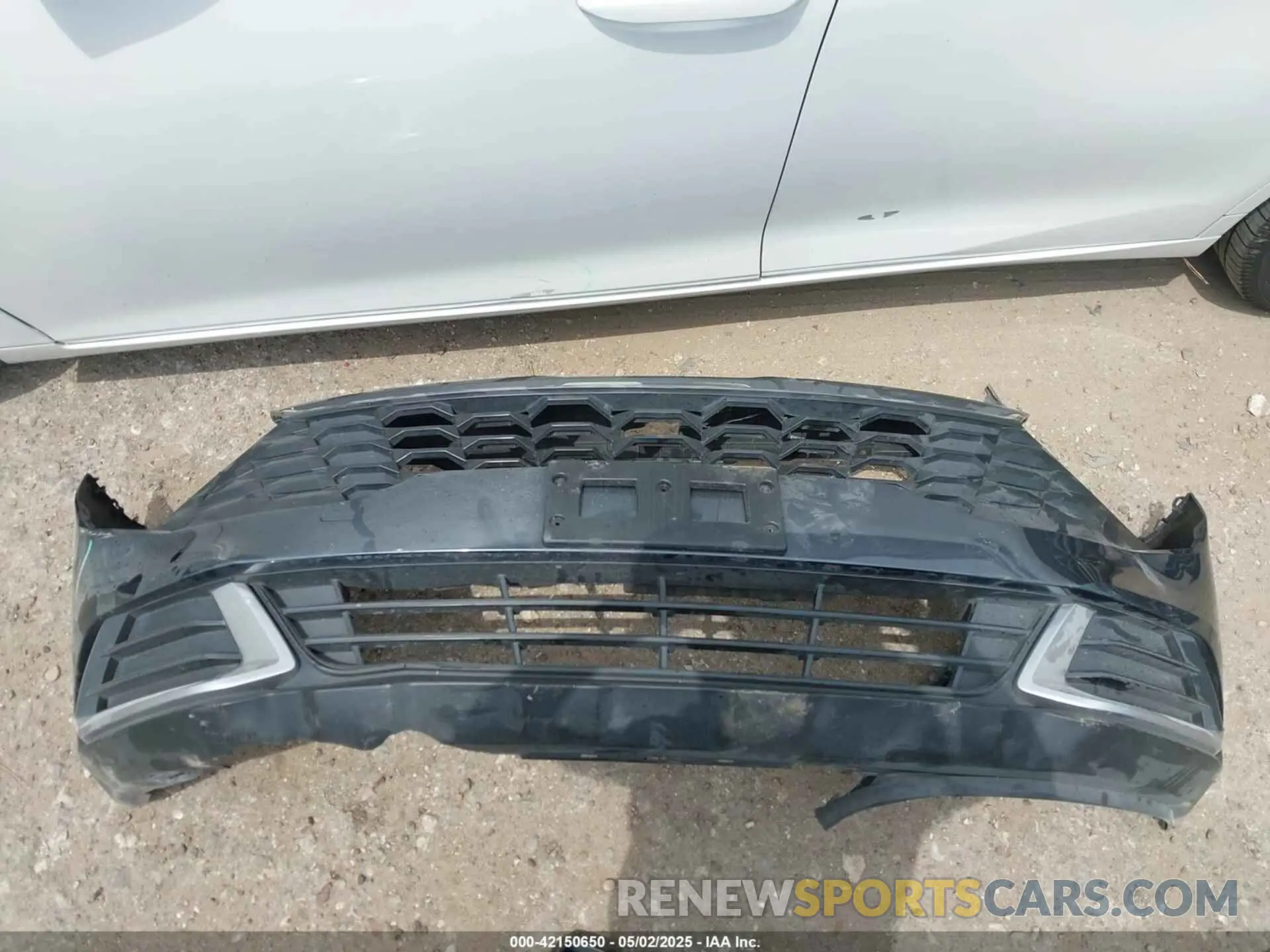 18 Photograph of a damaged car KNDPU3AF3P7097381 KIA SPORTAGE 2023