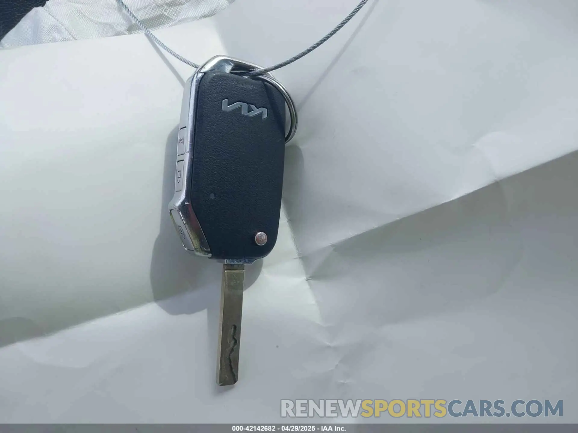11 Photograph of a damaged car KNDPU3AF3P7186710 KIA SPORTAGE 2023