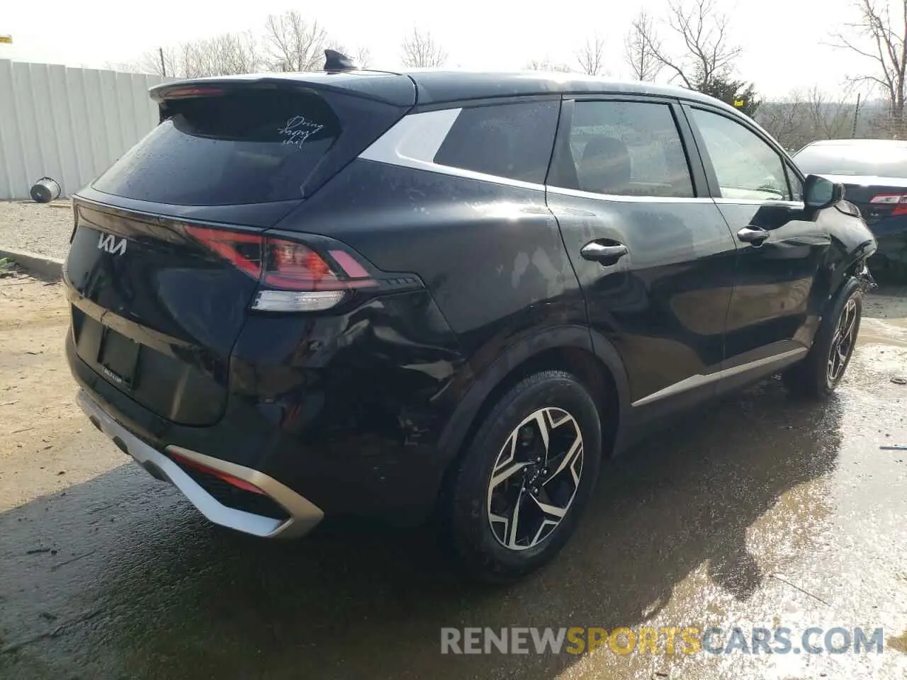 3 Photograph of a damaged car KNDPU3AF4P7036315 KIA SPORTAGE 2023