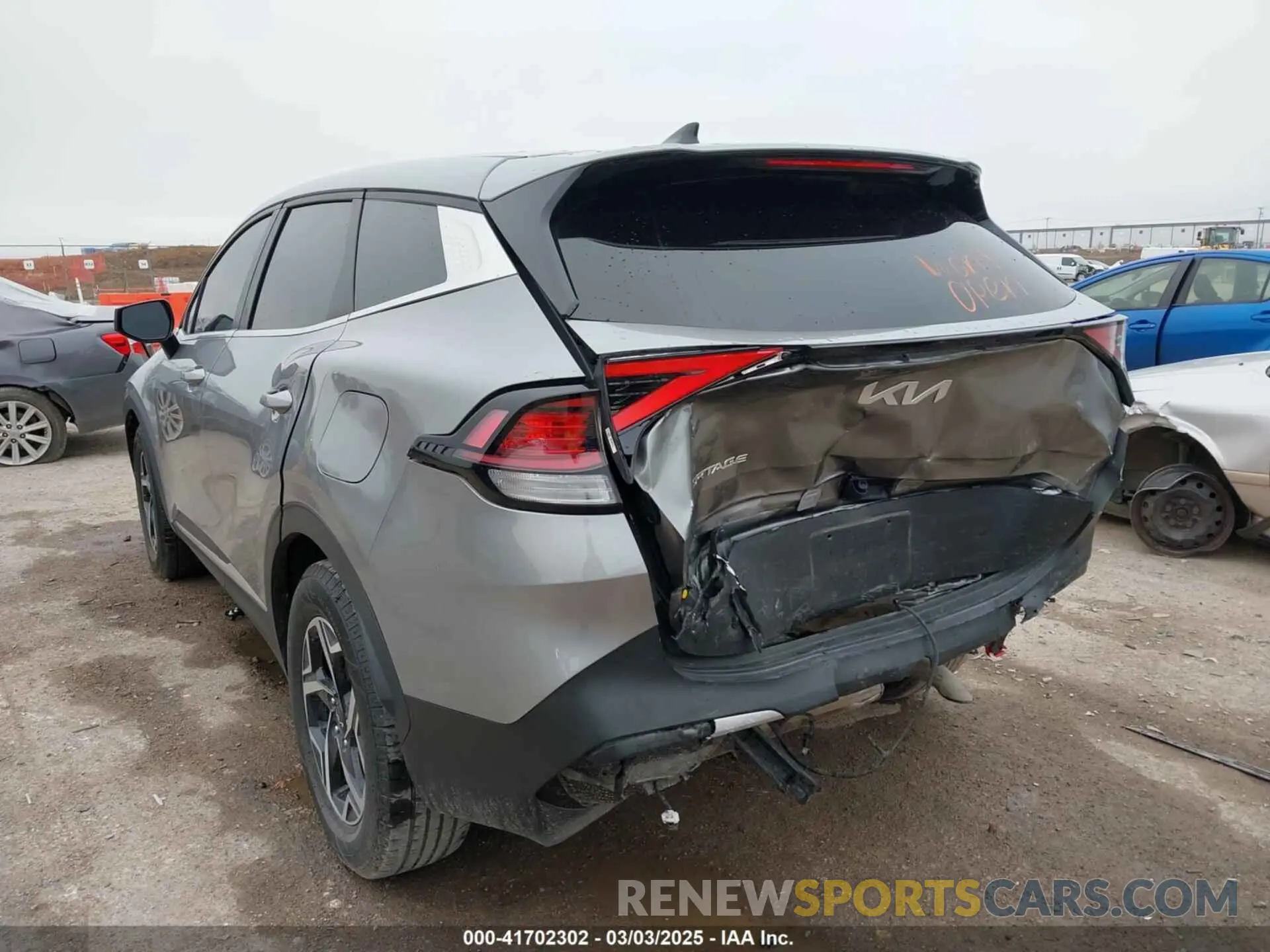 6 Photograph of a damaged car KNDPU3AF4P7131201 KIA SPORTAGE 2023