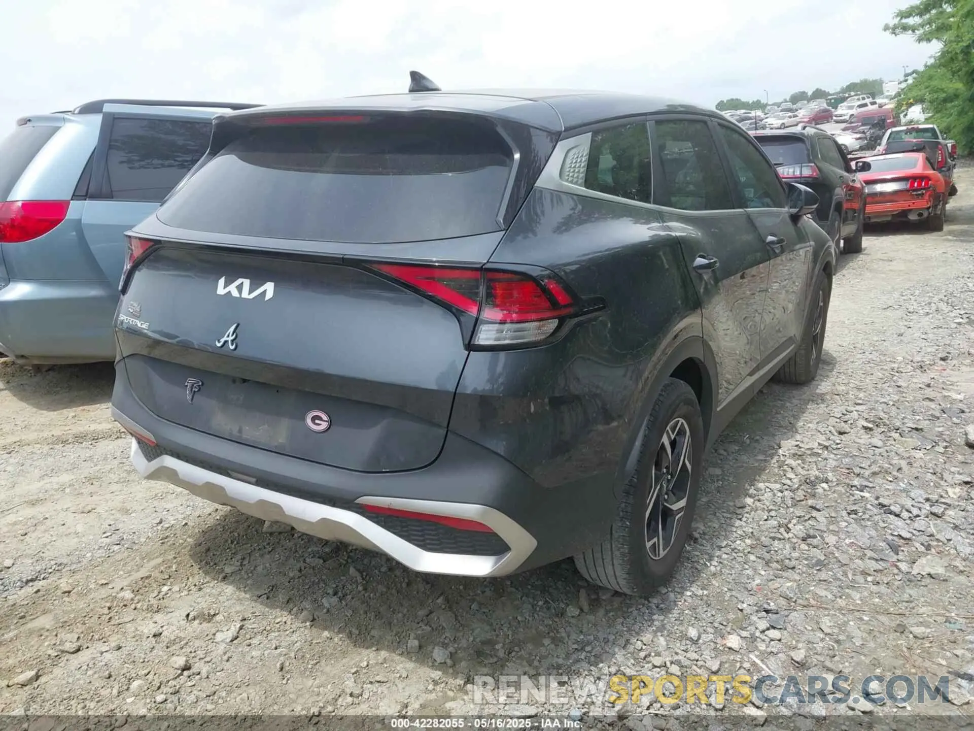 4 Photograph of a damaged car KNDPU3AF7P7034493 KIA SPORTAGE 2023