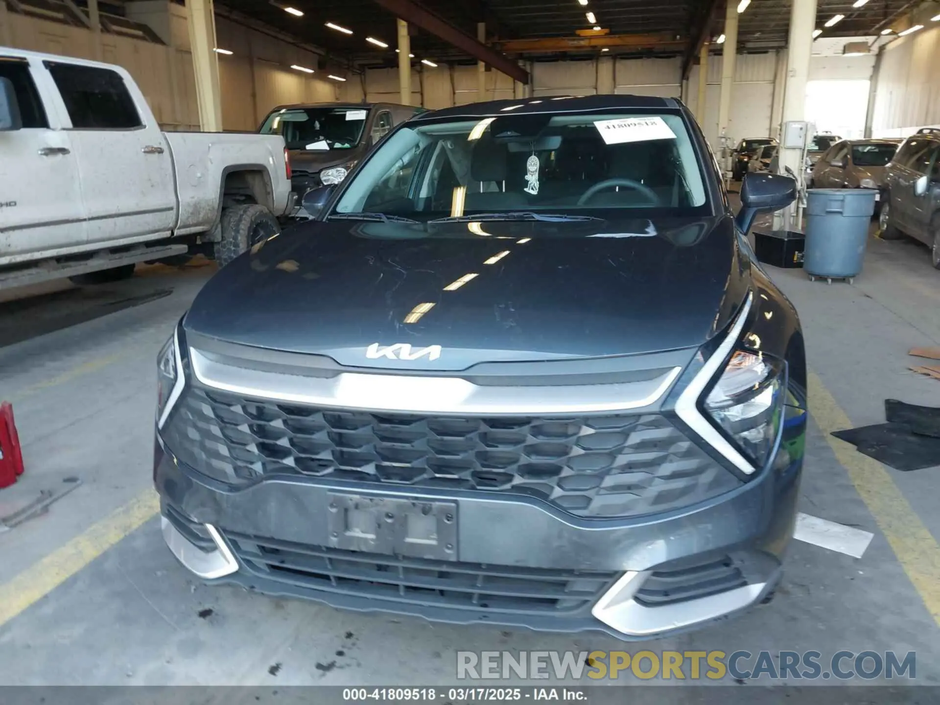 12 Photograph of a damaged car KNDPU3AF9P7049528 KIA SPORTAGE 2023