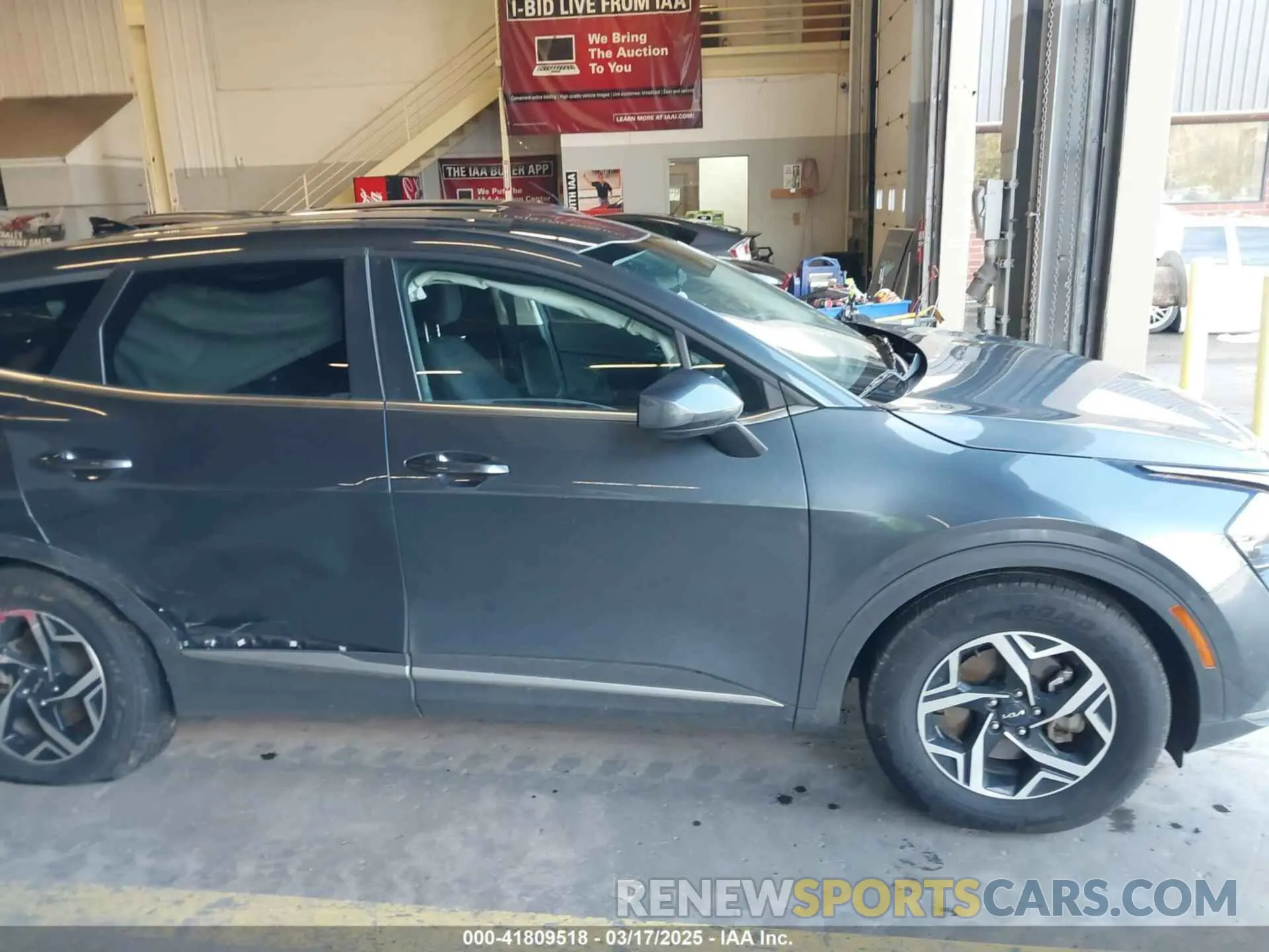 13 Photograph of a damaged car KNDPU3AF9P7049528 KIA SPORTAGE 2023